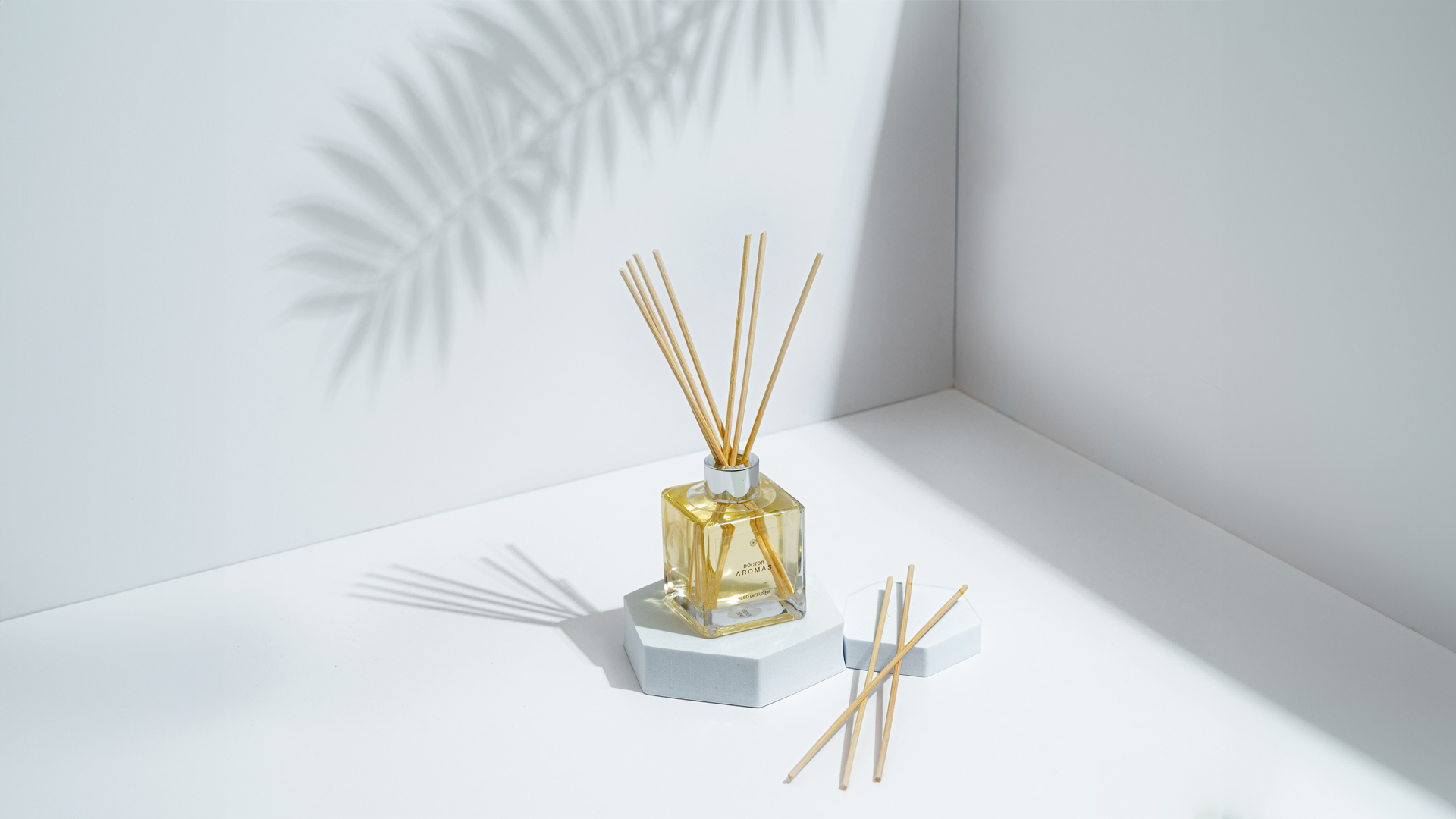 Difusor de varillas con aceite esencial aroma Hope miniatura 7