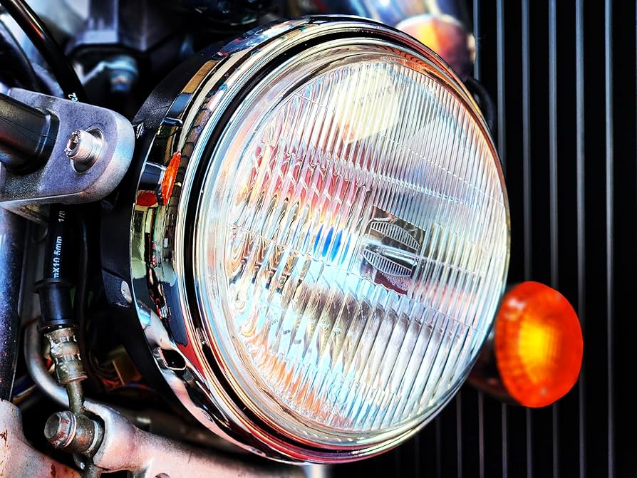 MBハイエンドカラーレンズ MB愛用のカラーレンズ・サングラス、ようやく発売です。 - YouTube