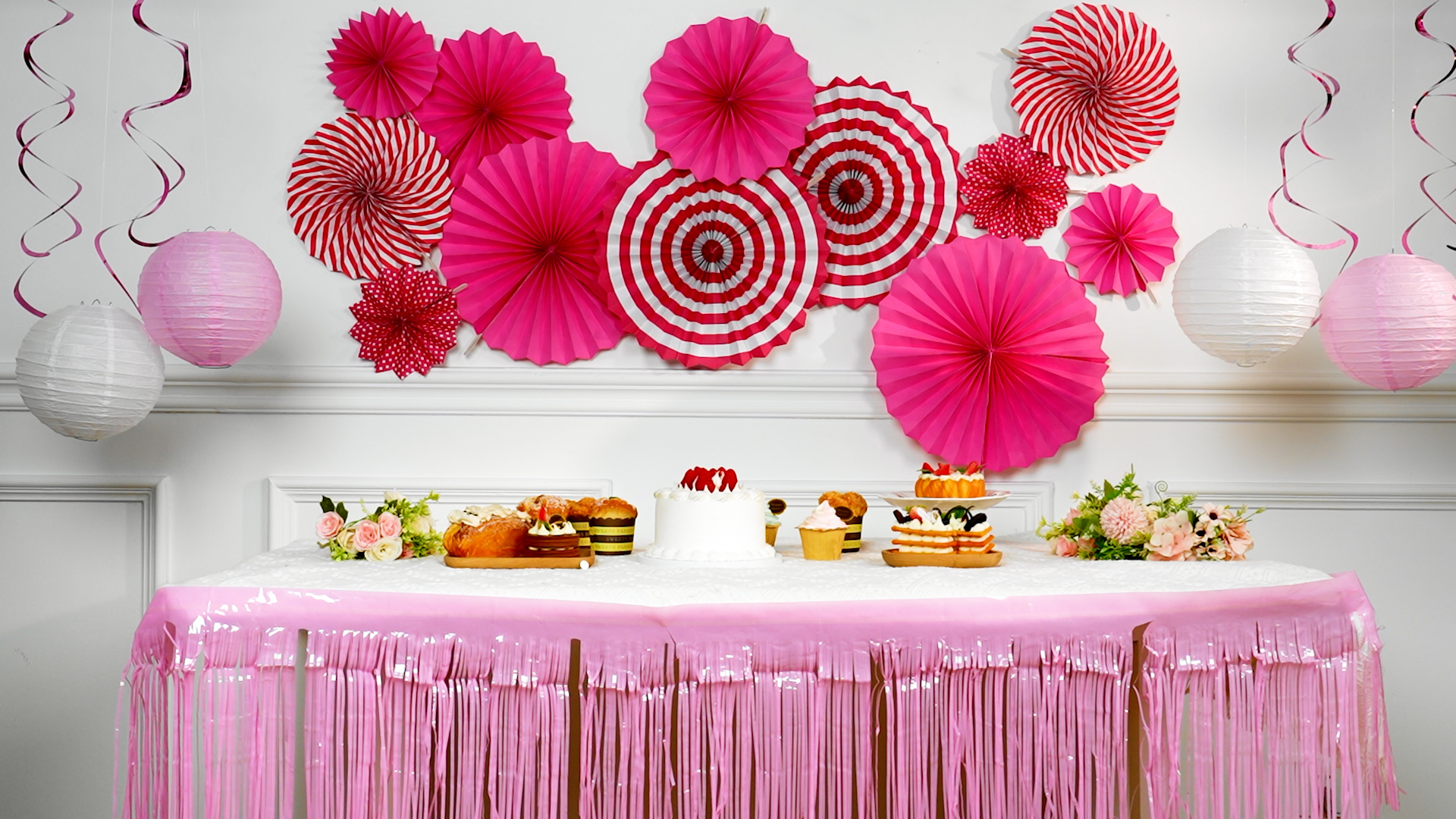 25-teiliges Rosa Partydekoration Set – Brustkrebs Bewusstsein Mit Laternen, Fächern & Girlanden