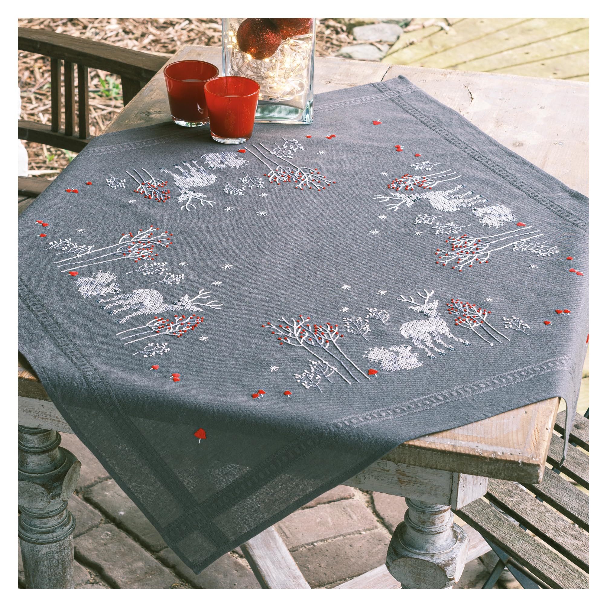 VERVACO Embroidery Cross Stitch Kit Pre-Printed Tablecloths Animals Winter Table Linen Set DIY Creative Approx. 80 x 80 cm Kit Hobby Creative Adults Home Decor Cross Stitch Embroidery