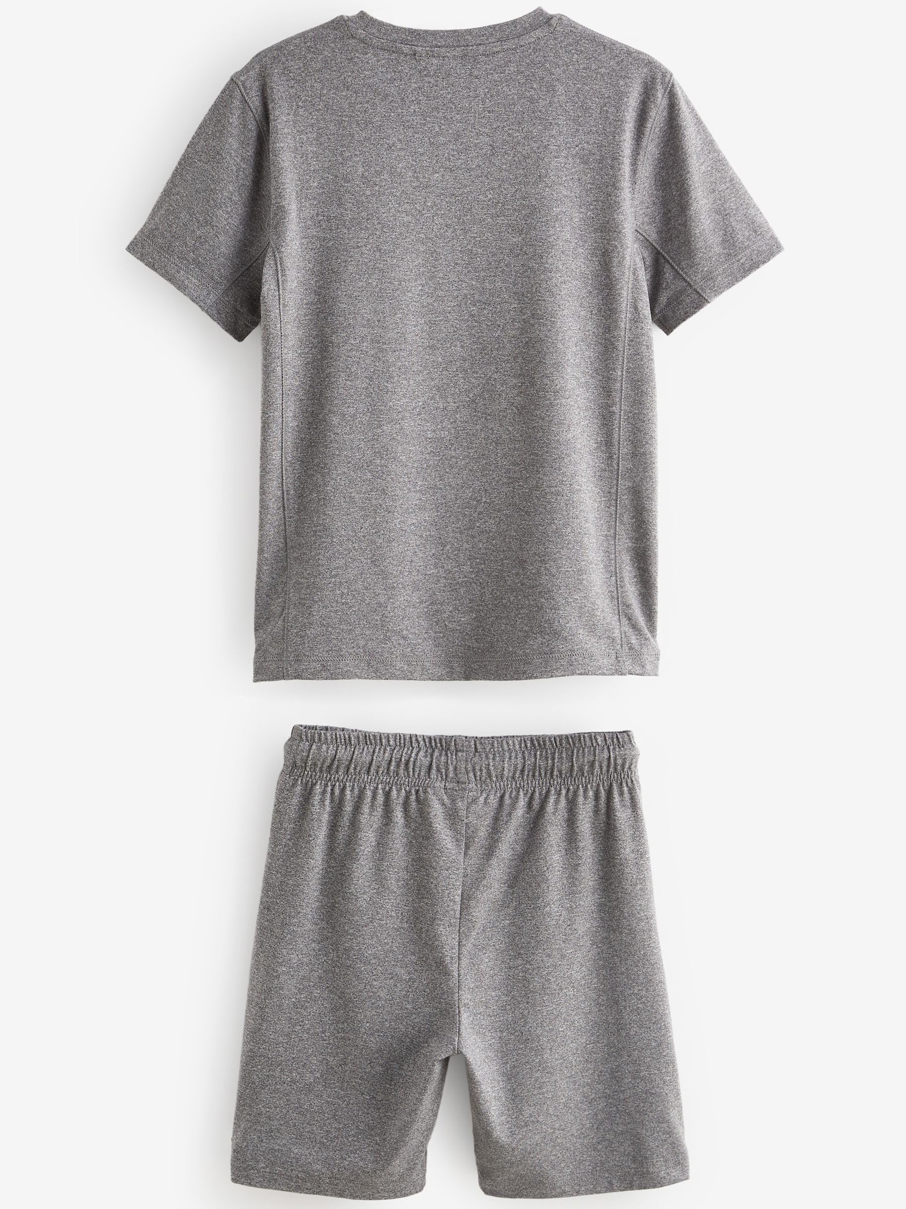 NEXT Niños Conjunto de pantalón corto y camiseta de deporte