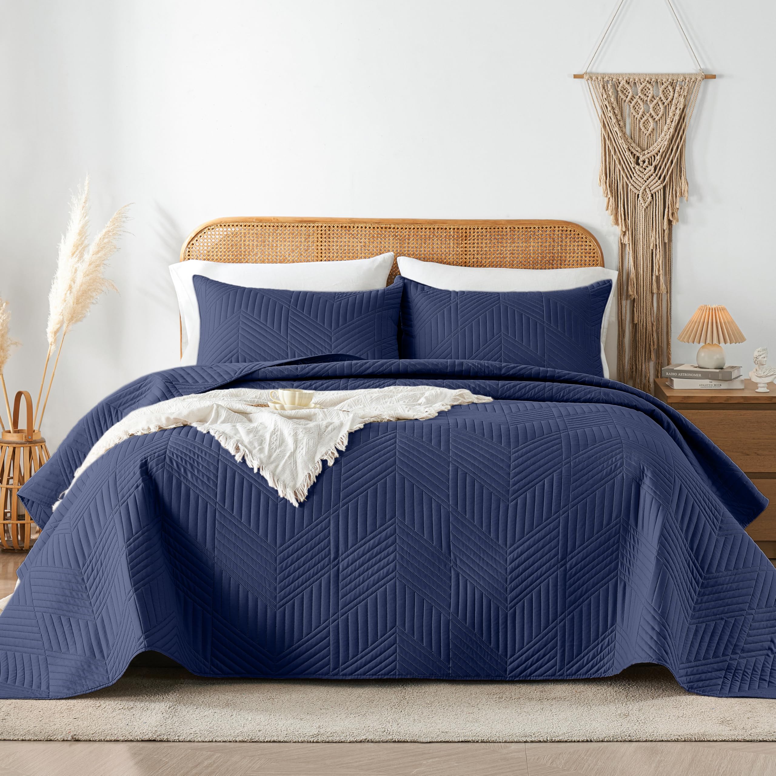 Davulos Twin Quilt Bedding Set Navy Blue