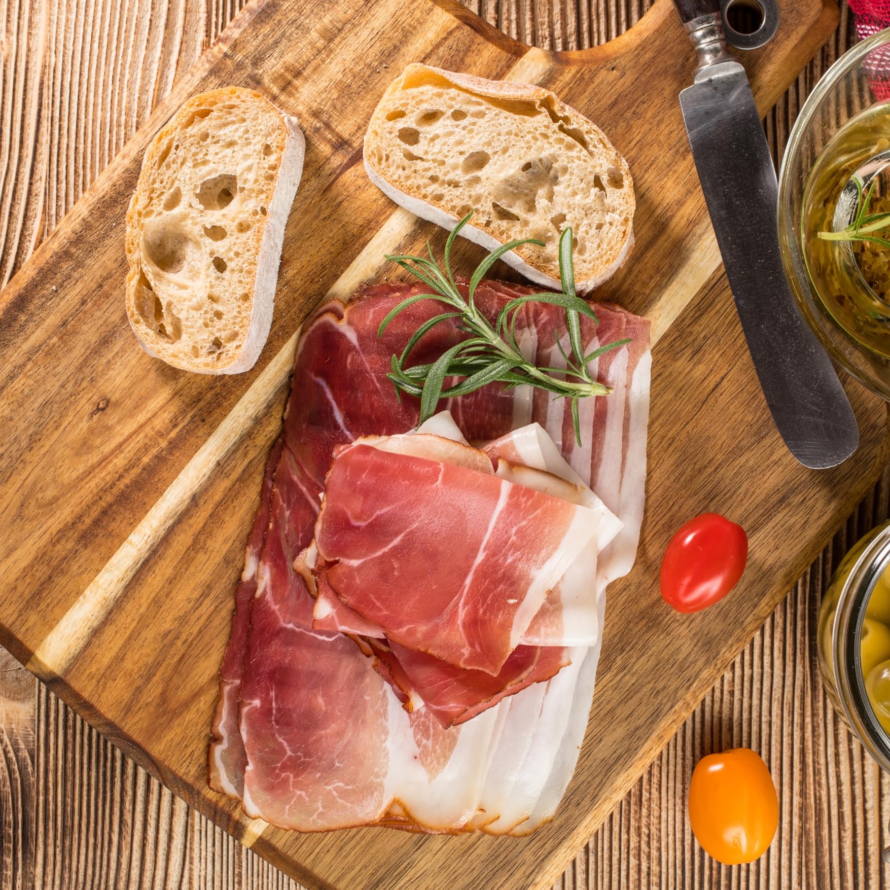 Original Schwarzwälder Schinken am Stück – Traditionell geräuchert, herzhaft & aromatisch – Premium Qualität direkt aus dem Schwarzwald – Perfekt für Brotzeit, Vesper & Feinschmecker (1 KG)