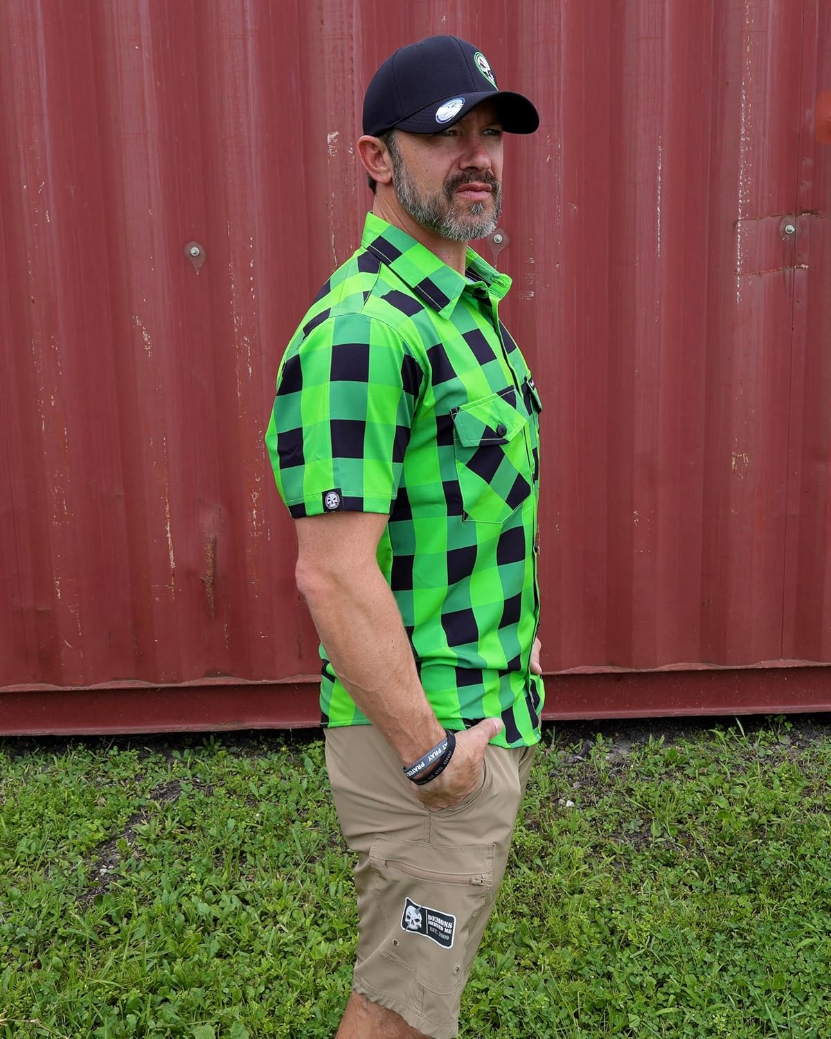 Demons Behind Me Incredible H Light-Weight 4-Way Stretch Button Up