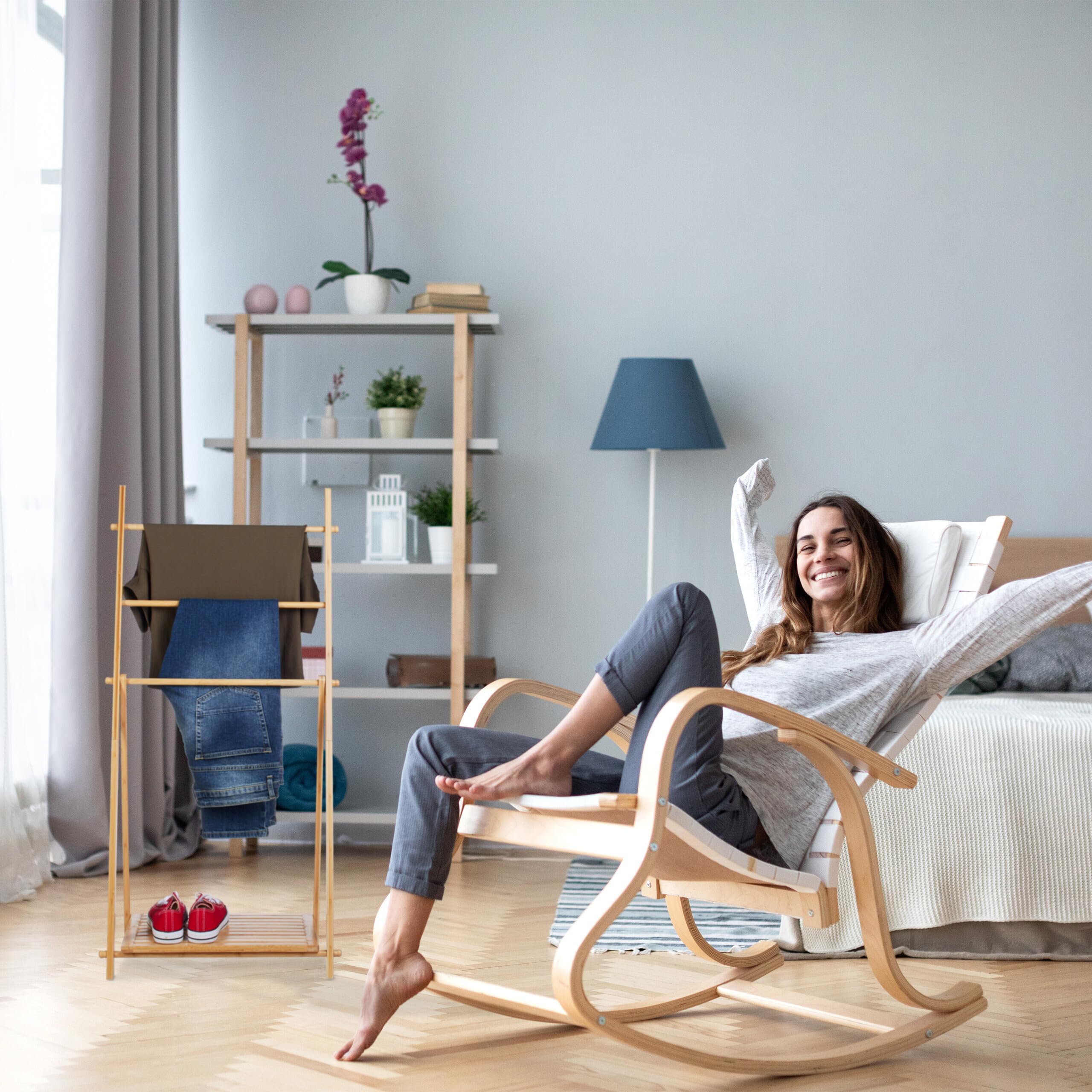 Relaxdays Porte-Serviettes Bambou, 3 Barres, 1 étagère, HxLxP: 110x53x31,5 cm, Pliable, échelle sèche-Serviettes, Nature