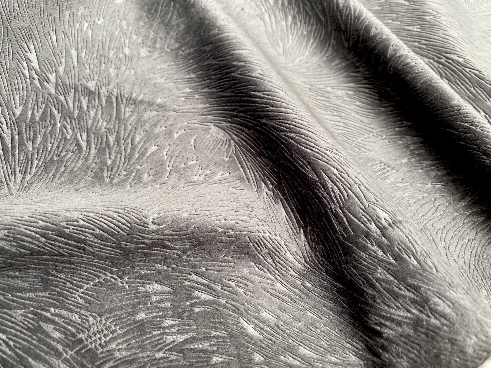 Lushfabric Charcoal Grey Embossed Velvet Fabric Super Soft Velour Material Home Decor Curtains Upholstery Dressmaking - 150 Cm Wide (Sold By The Metre) (Charcoal Grey)