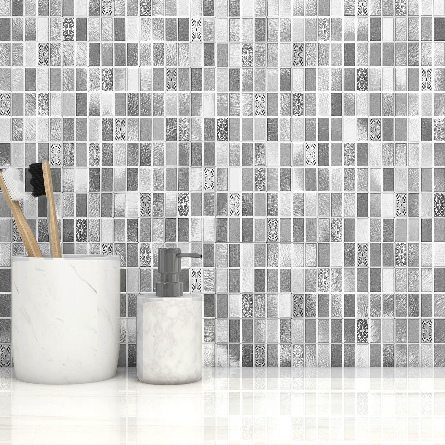 VAOVI Metallic Tile Stickers SelfAdhesive Kitchen Splashback,Mini