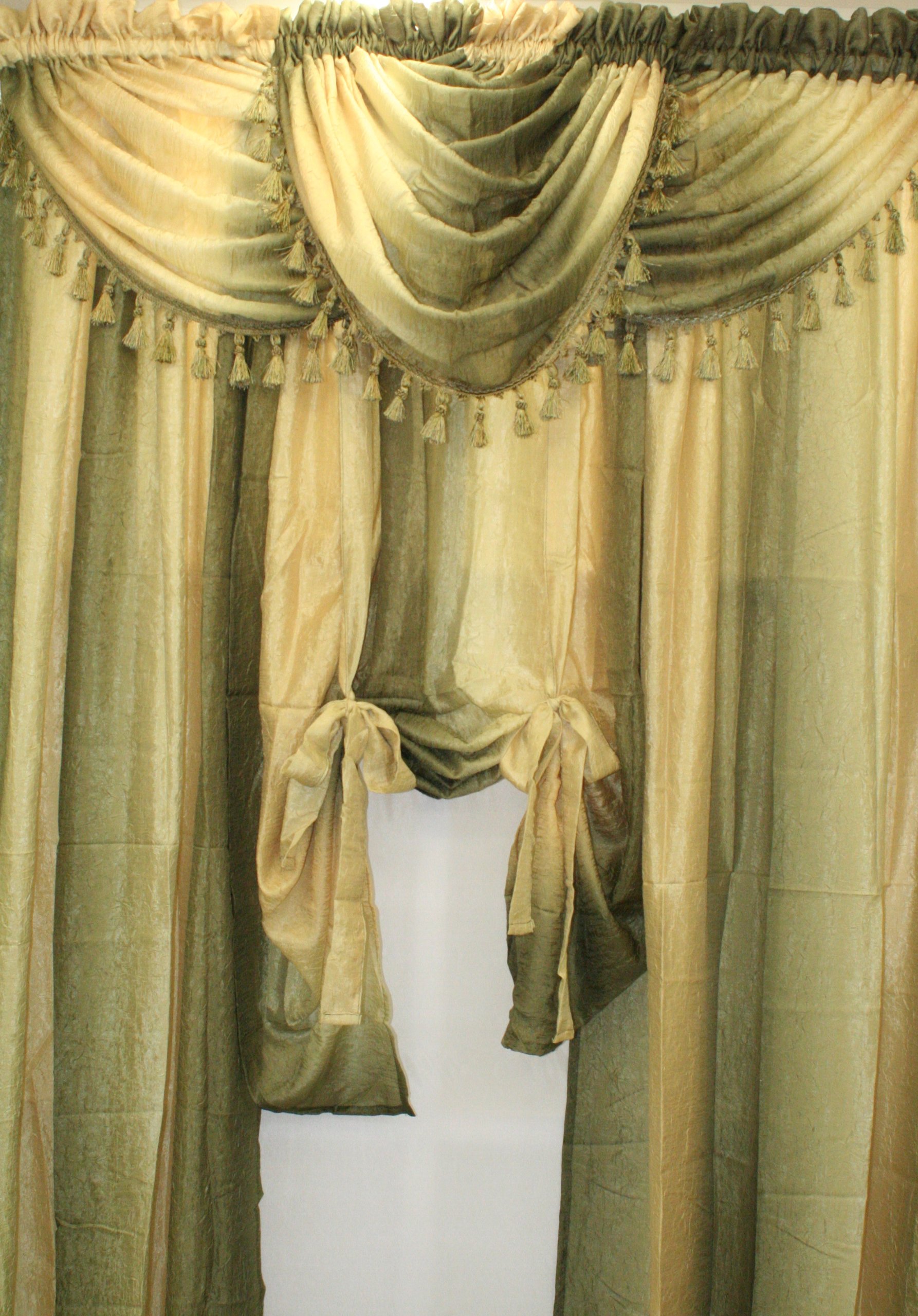 Achim Ombre Tie Up Shade