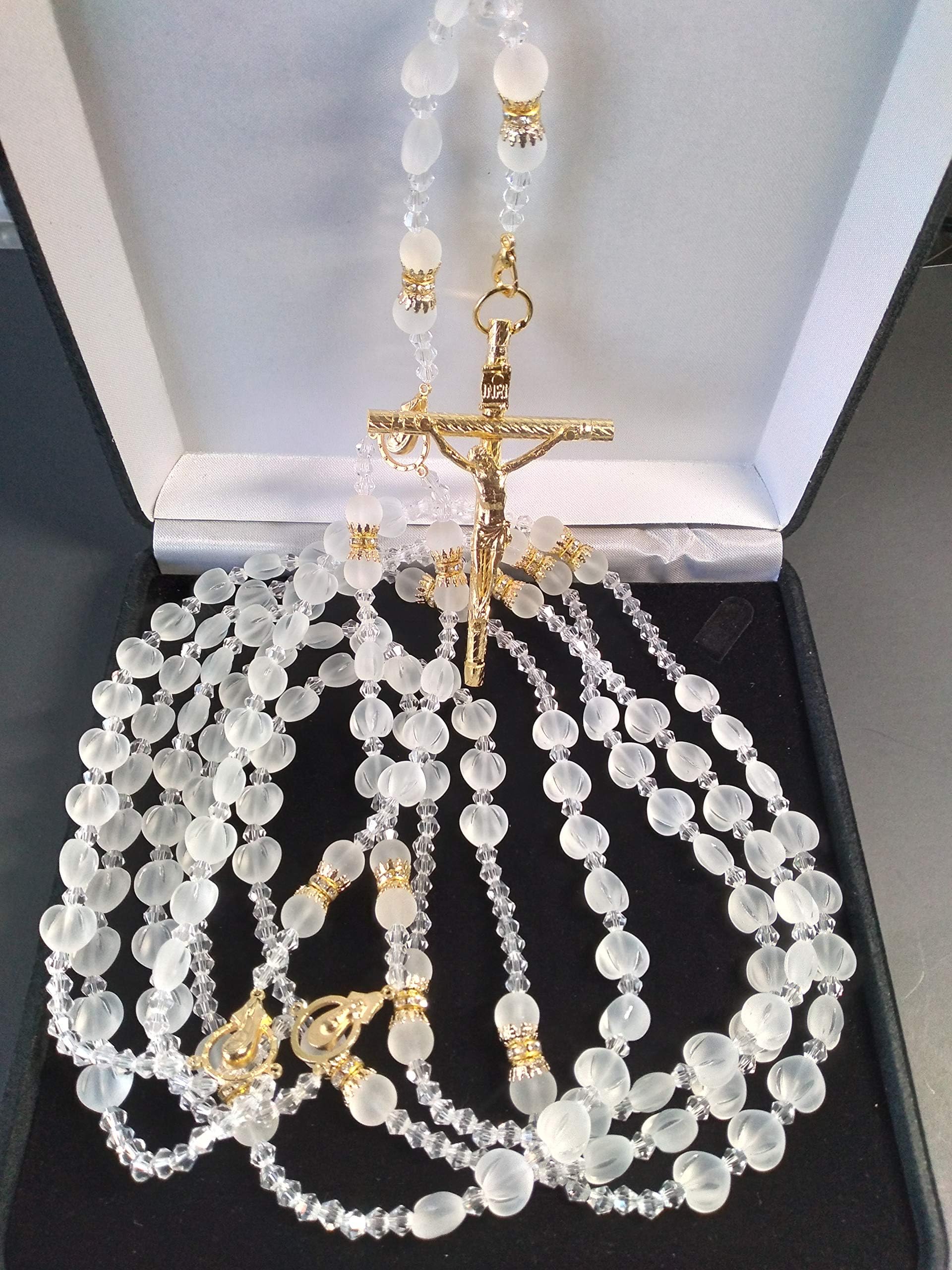 J.G Wedding Lasso Wedding Rosary Lasso de Matrimonio .Lasso para boda de Cristal en Forma de Corazones Lasso catolico en Color Dorado y Cruz Color oro de Metal