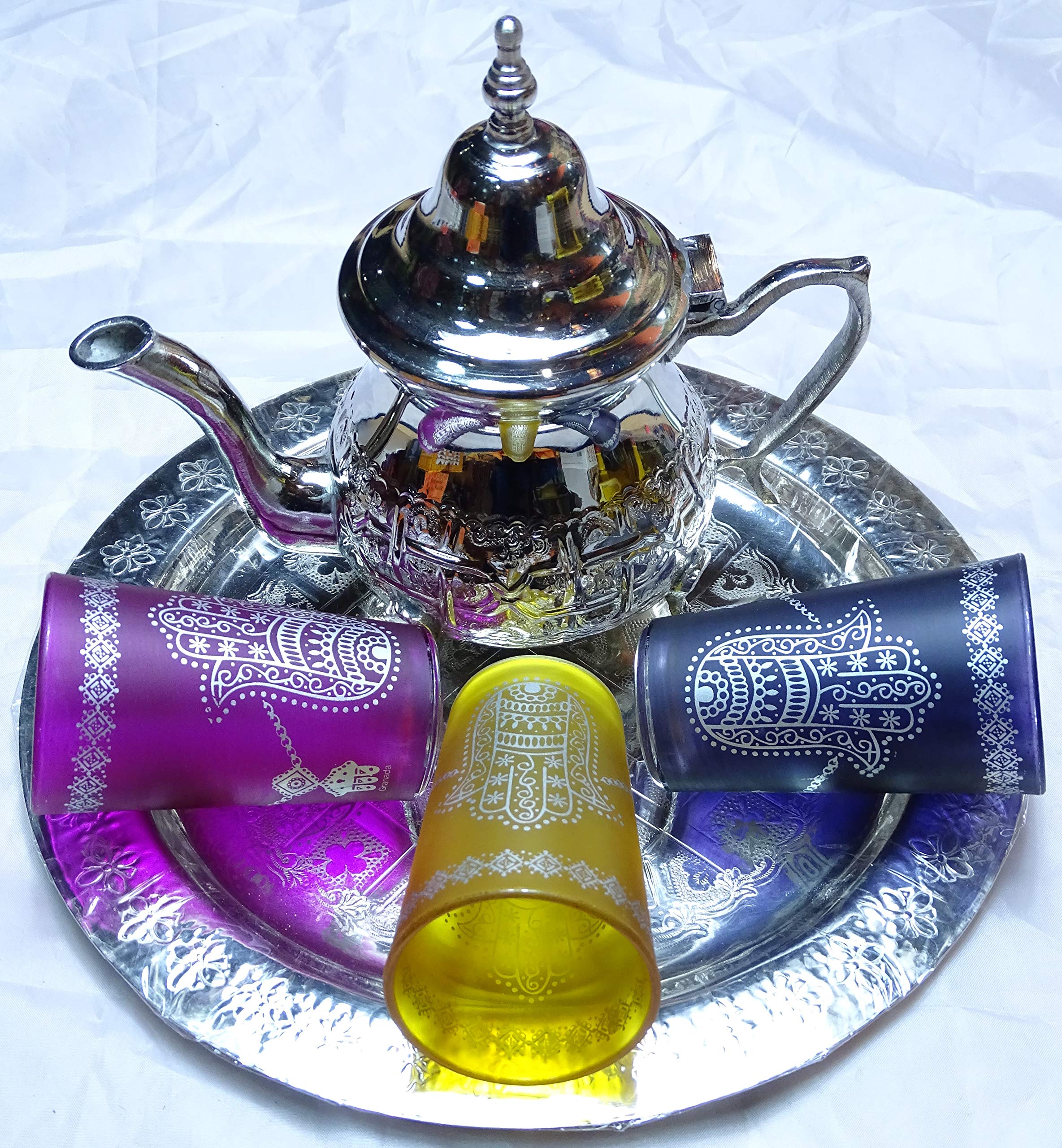 jeugo de té marroqui - 3 Vasos manodefatima -Tetera para 3 + Bandeja repujada 25 cmdediamtero -Totalmente Artesanal by kenta artesanias (Lila,Amarillo, Morado)
