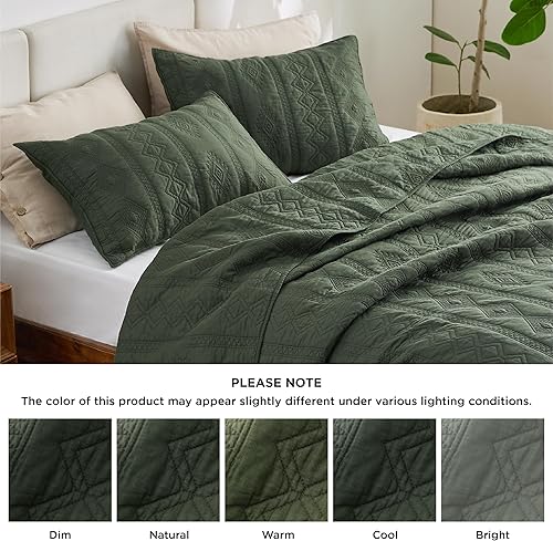 Miniatura 9 de Bedsure Juego de edredón 100% algodón, colcha ligera tamaño Queen, color verde oliva, acogedora colcha de 3 piezas con fundas de almohada en patrón