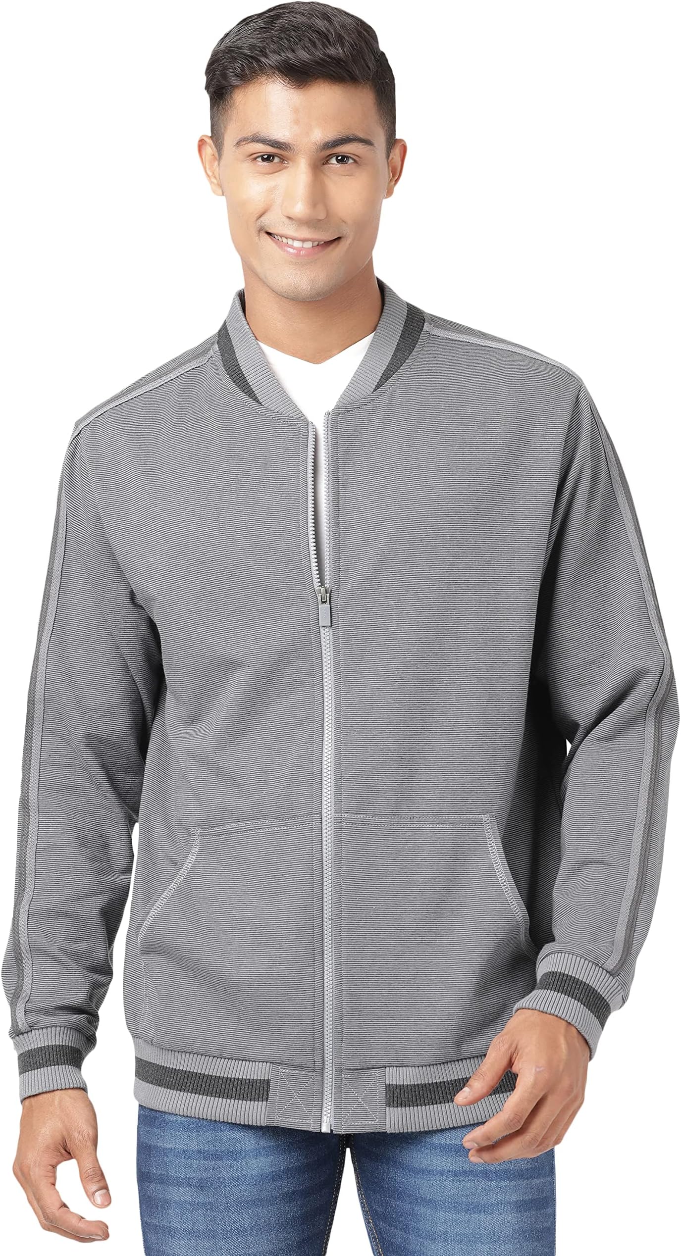 JockeyAM92 Men's Super Combed Cotton Rich Fleece Fabric Ribbed Standard Cuff Jacket With Stay Warm Treatment