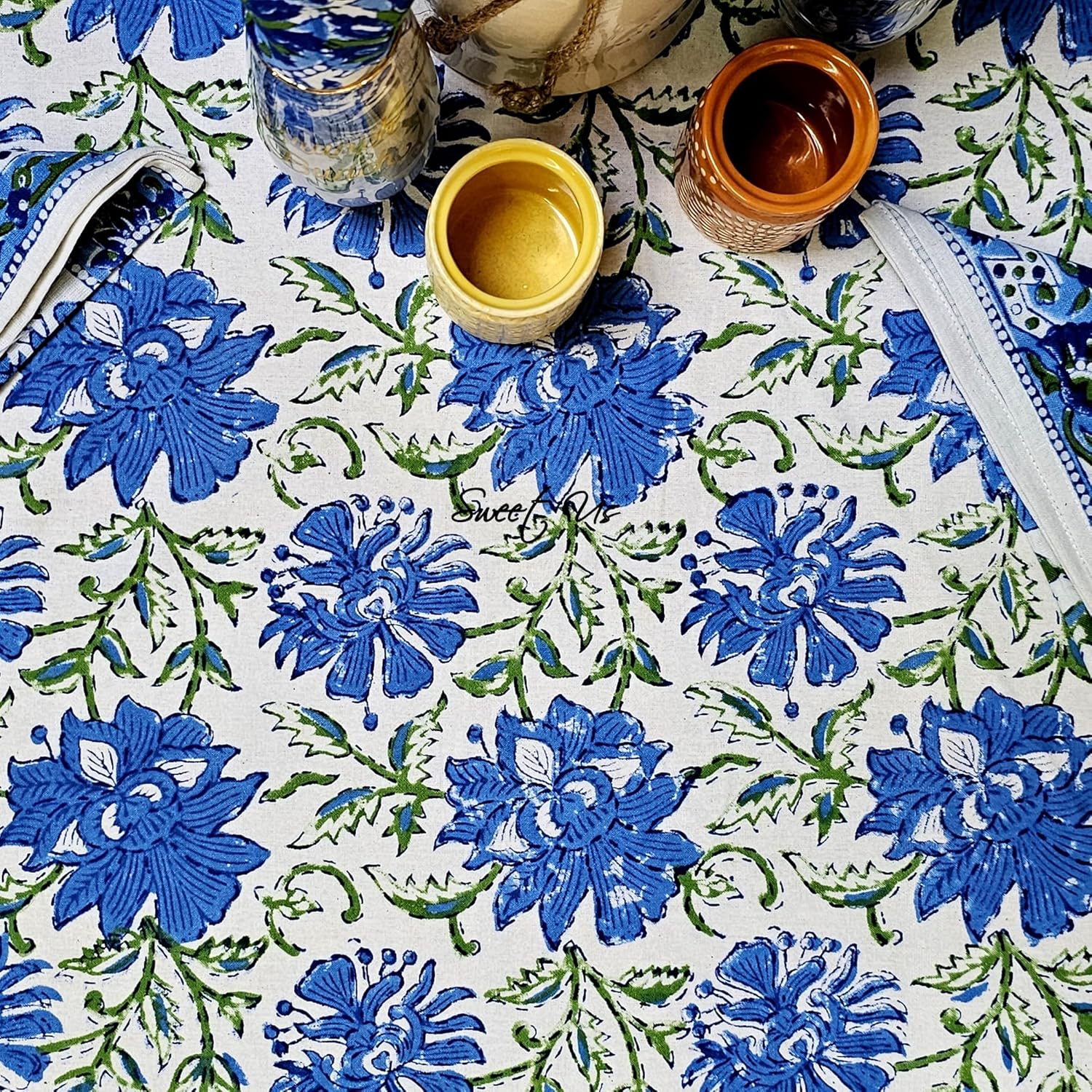 Sweet Us Blossom Burst Floral Cotton Block Print Tablecloth and One Gray Napkin, Floral Kitchen Dining Table Cloth, Table Cover for Indoor and Outdoors, Blue Lagoon, 72-in Round