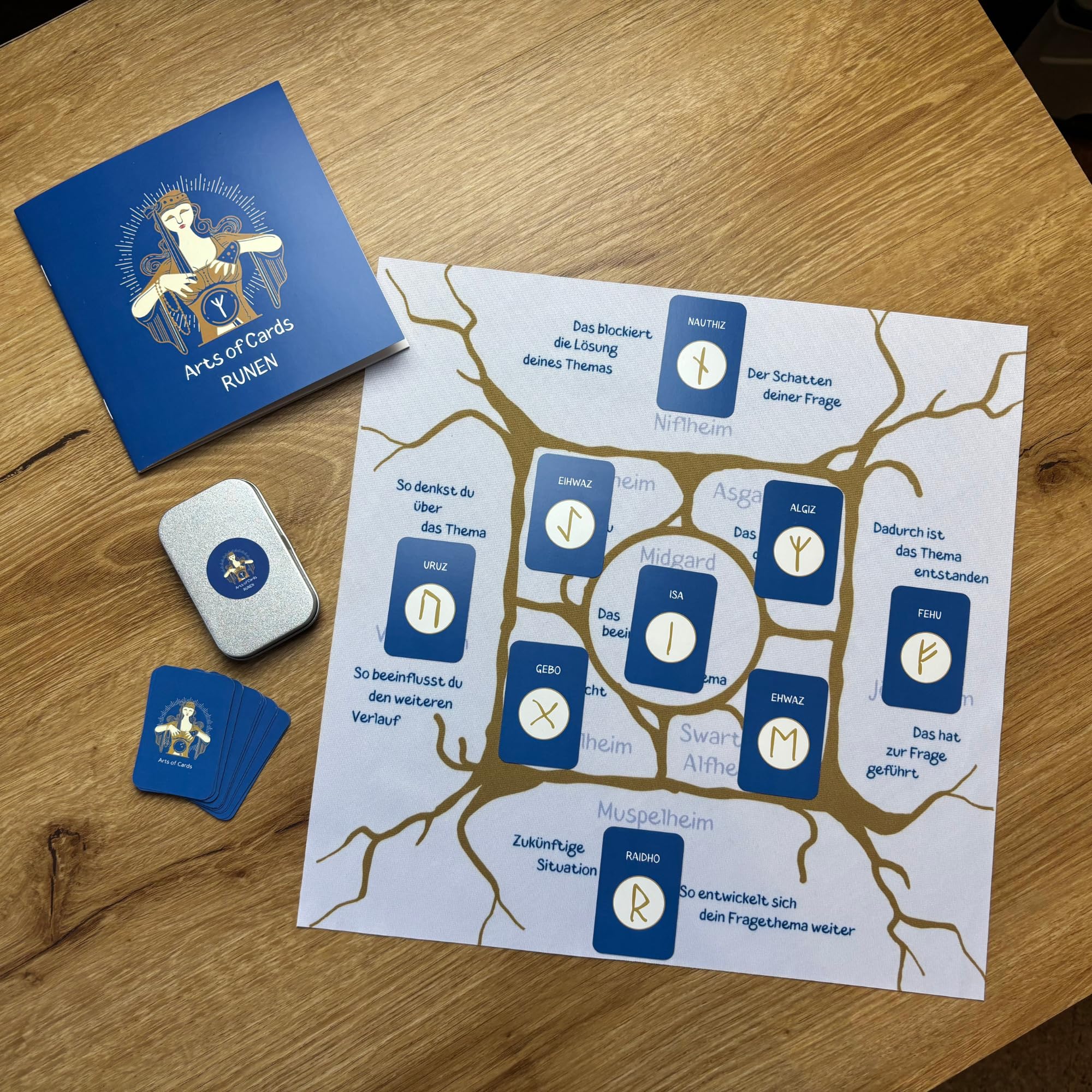 Runen Orakel Set Runenkarten Runentuch und Booklet mini Karten und Tuch
