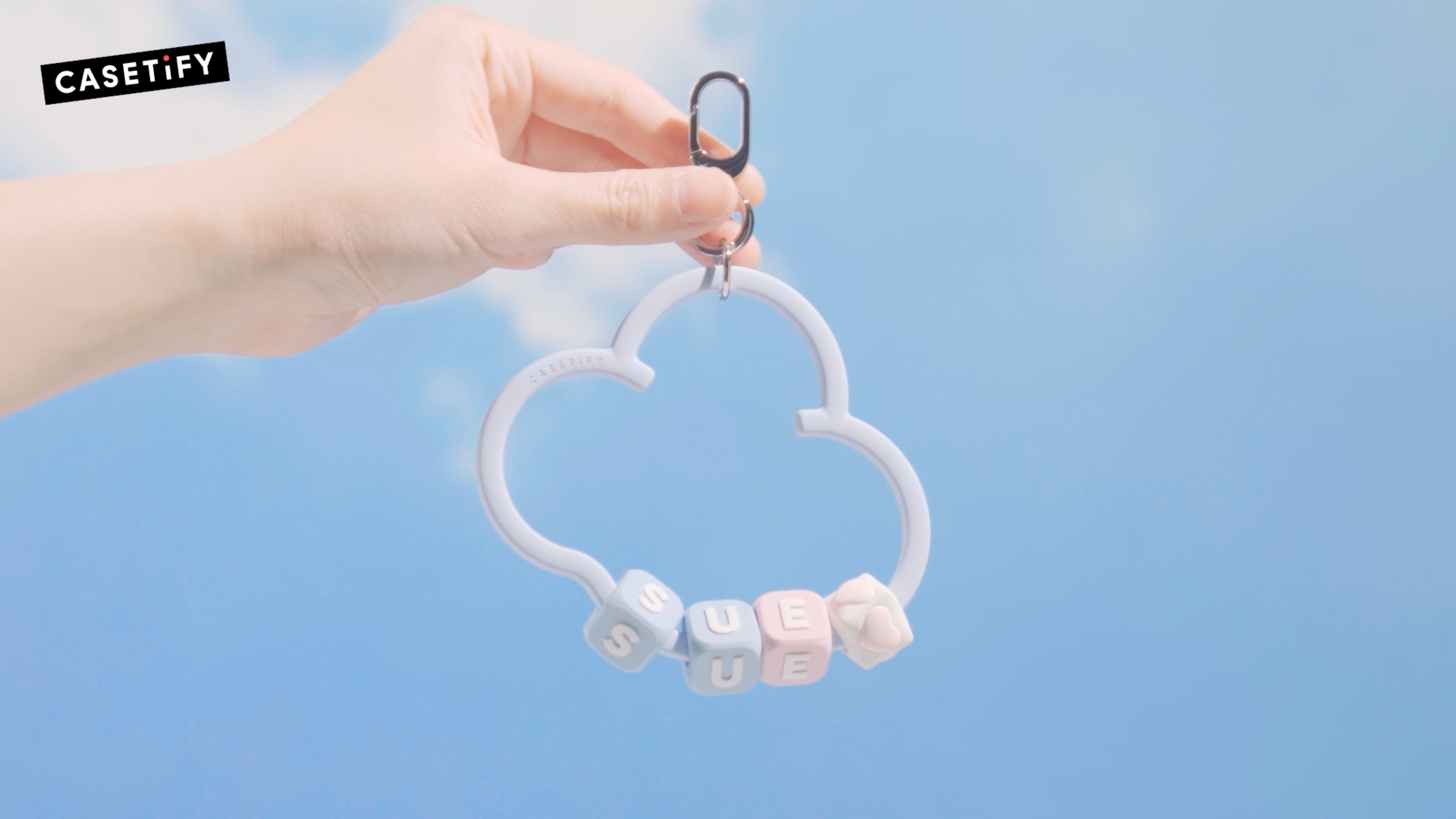 Amazon.com: CASETiFY Jelly Wristlet - Cloud - Cotton White