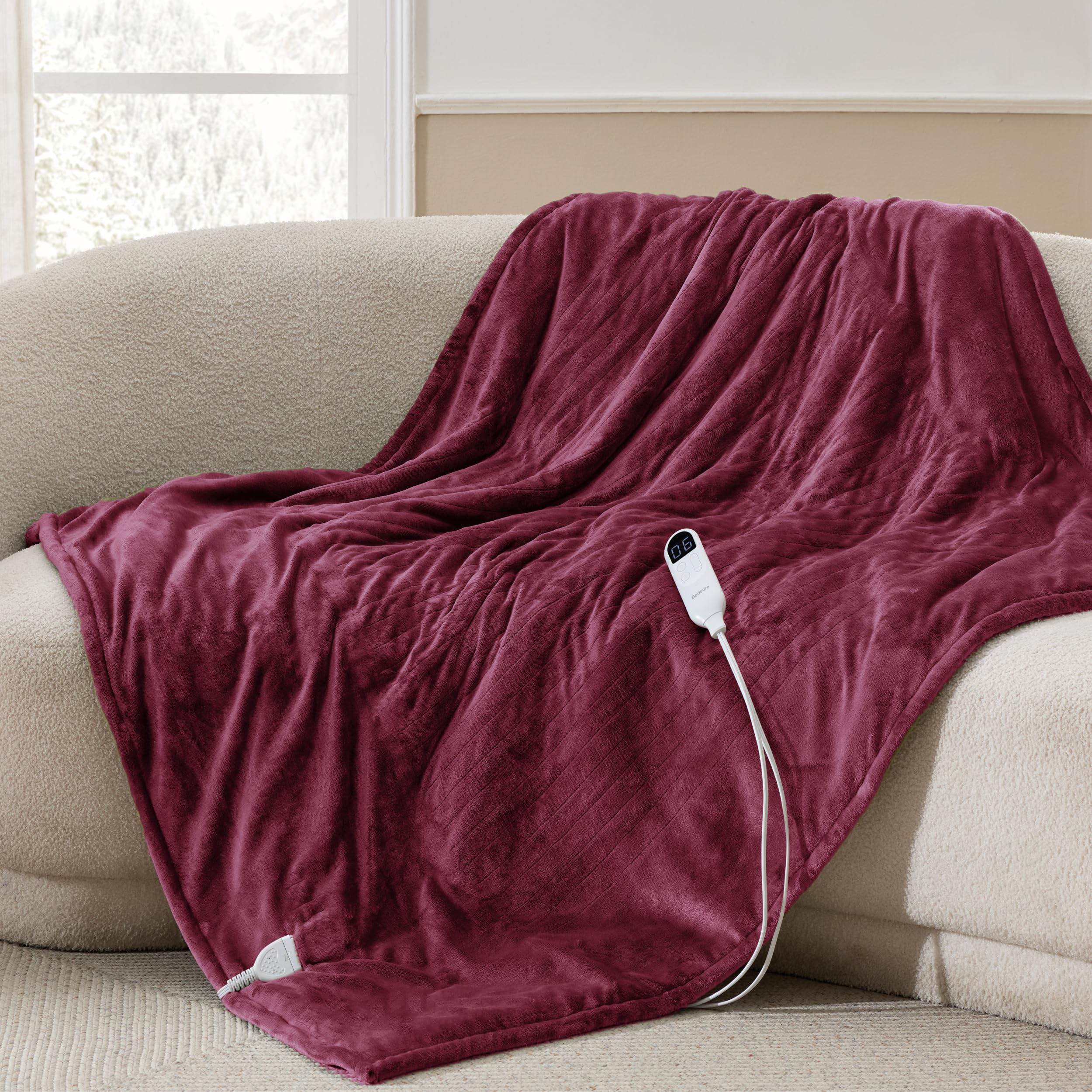 Bedsure Heated Blanket Throw Blanket - Fast Heating Electric Blanket, Soft Flannel Heated Throw with 4 Time Settings, 6 Heating Settings, for Grandma, Women, Men (50"x60", Red)