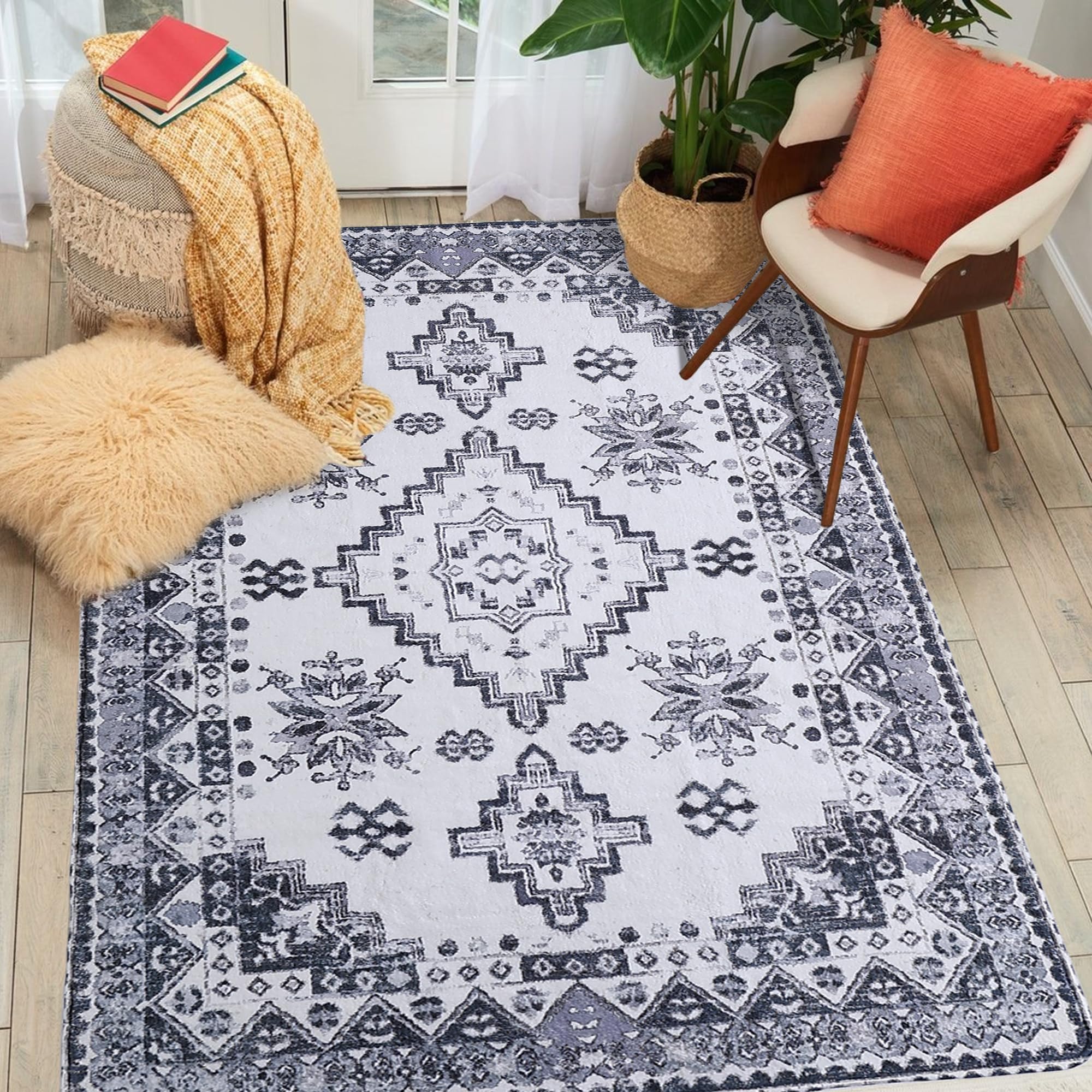 Area Rug Vintage Grey 3'x5' Indoor Accent Rugs, Non-Slip Printed Living Room Rug, Low-Pile Soft Doormat, Washable Carpet for Indoor Entrance Bedroom Dining Playroom