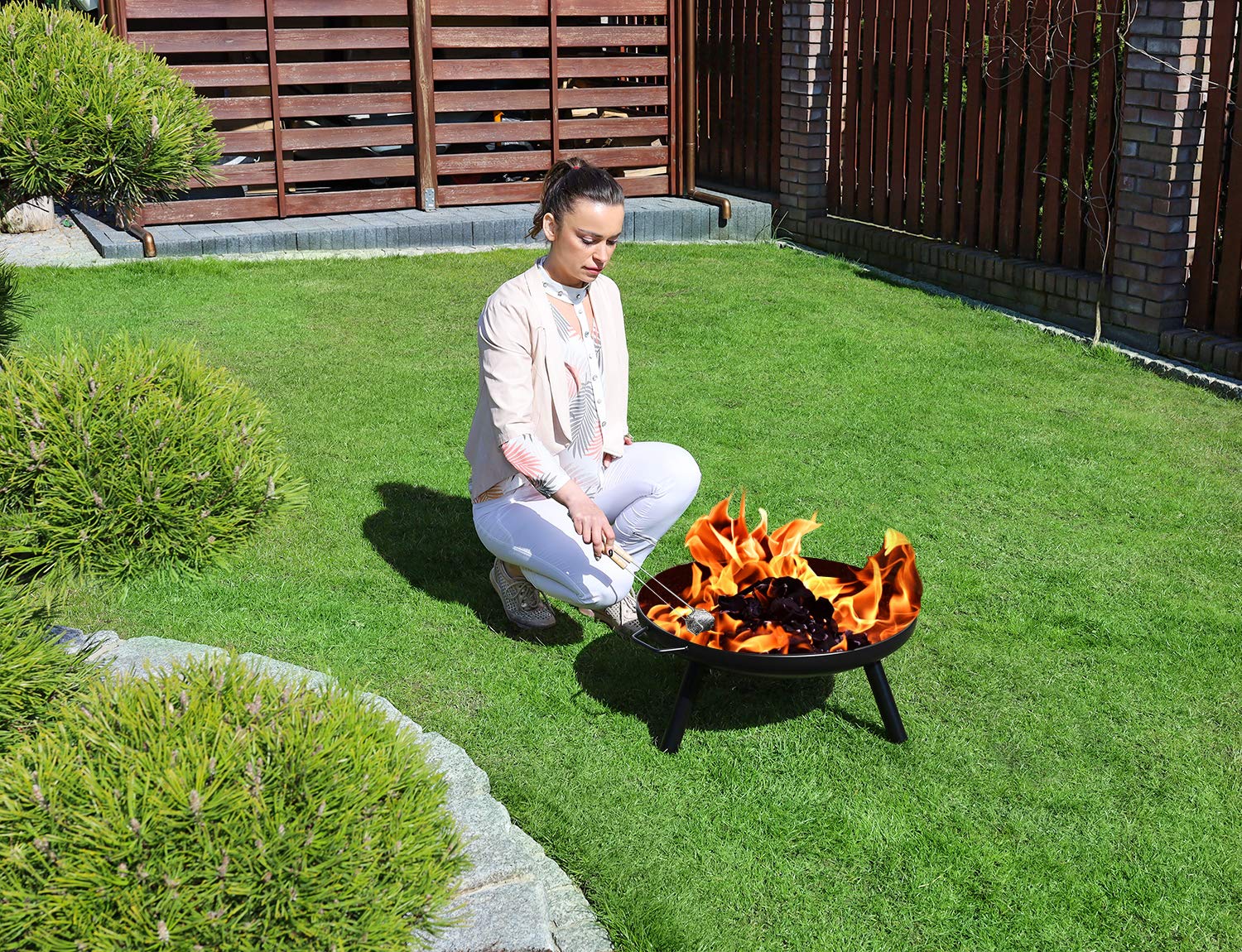 ISO TRADE Fire Bowl O60cm Handles Terrace Garden Multifunctional 9795 Marca