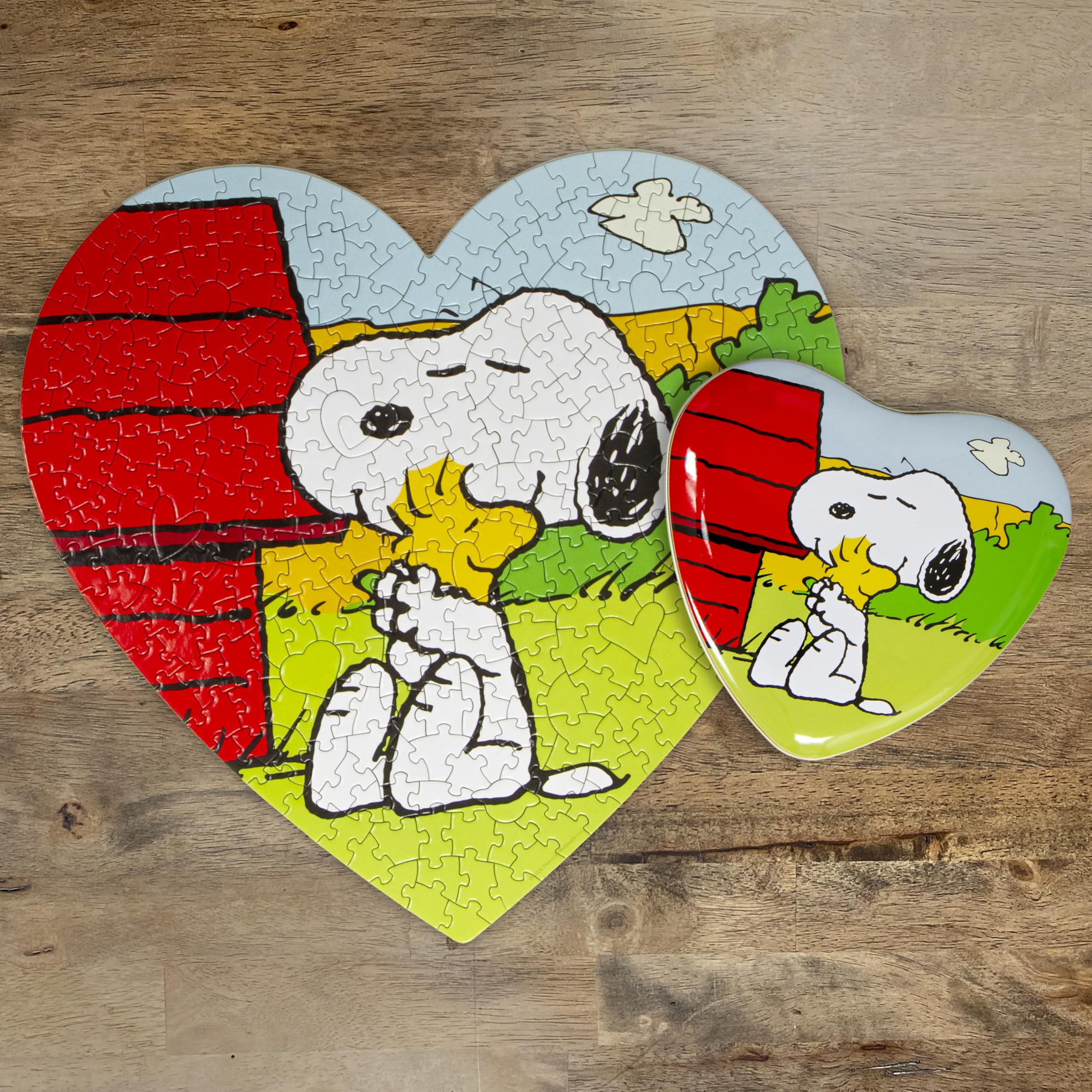 Amazon.com: AQUARIUS Peanuts Snoopy & Woodstock 300pc Puzzle