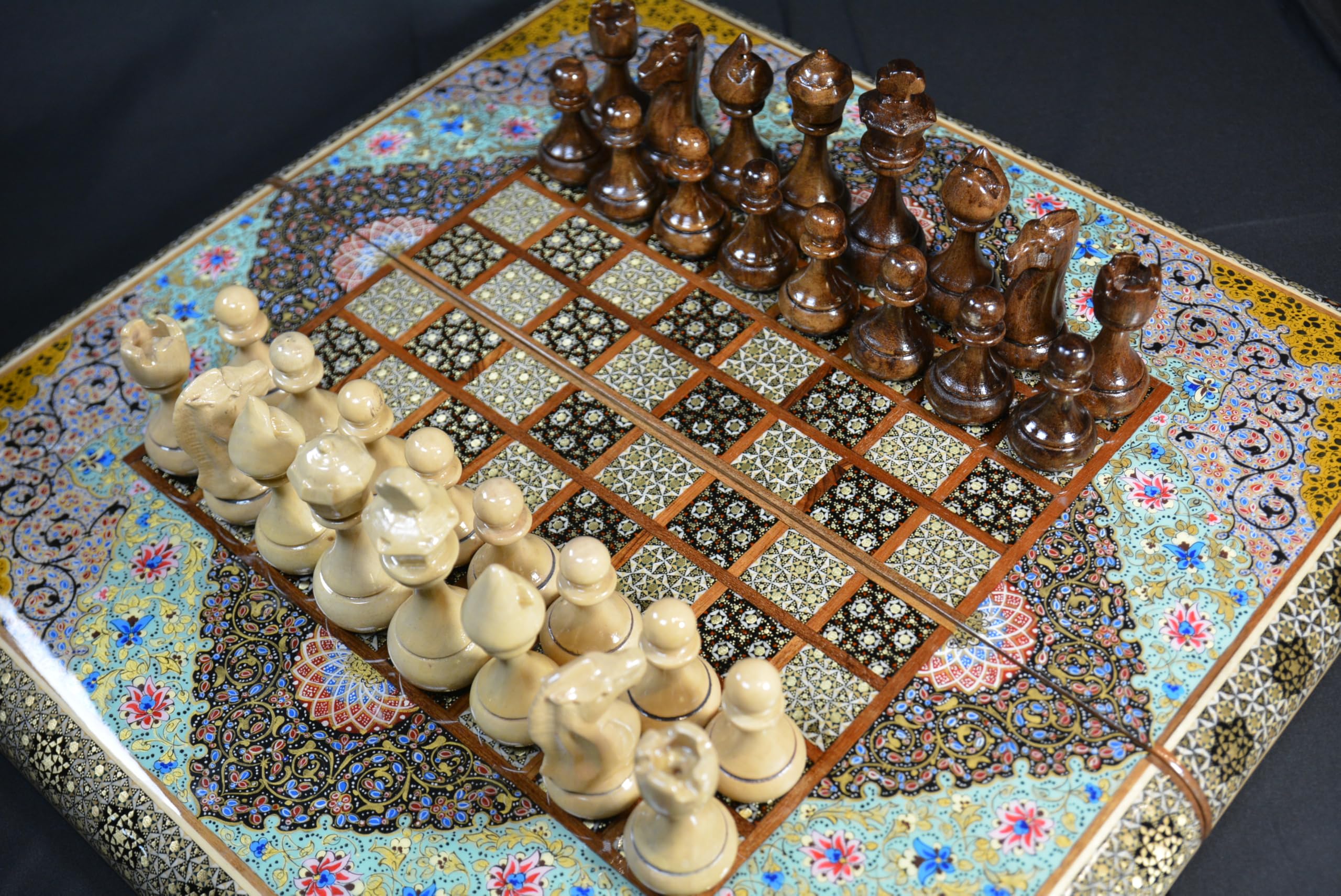Collection d'échecs de backgammon en bois fait à la main en marqueterie peinte à la main avec étui de protection, dés et pions en bois 50 x 50 cm, 3,5 kg (motif floral premium 13)
