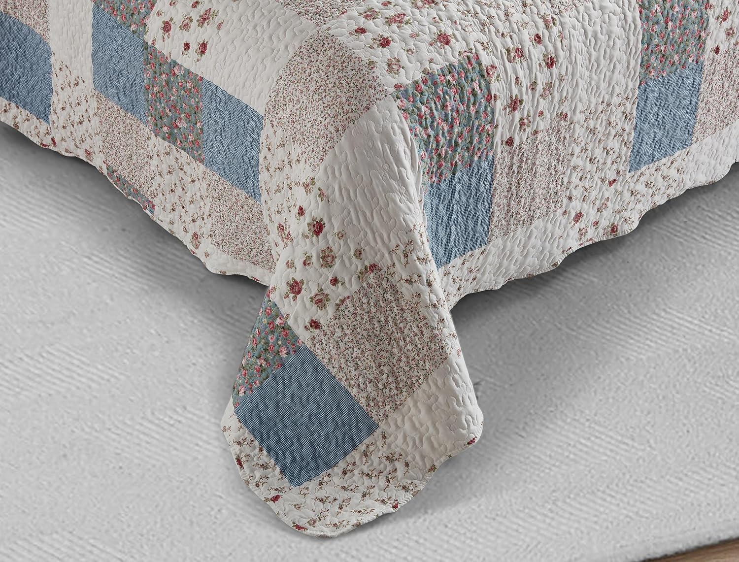 Brilliant Sunshine ピンクとグリーンのローズパッチワーク キルト2点