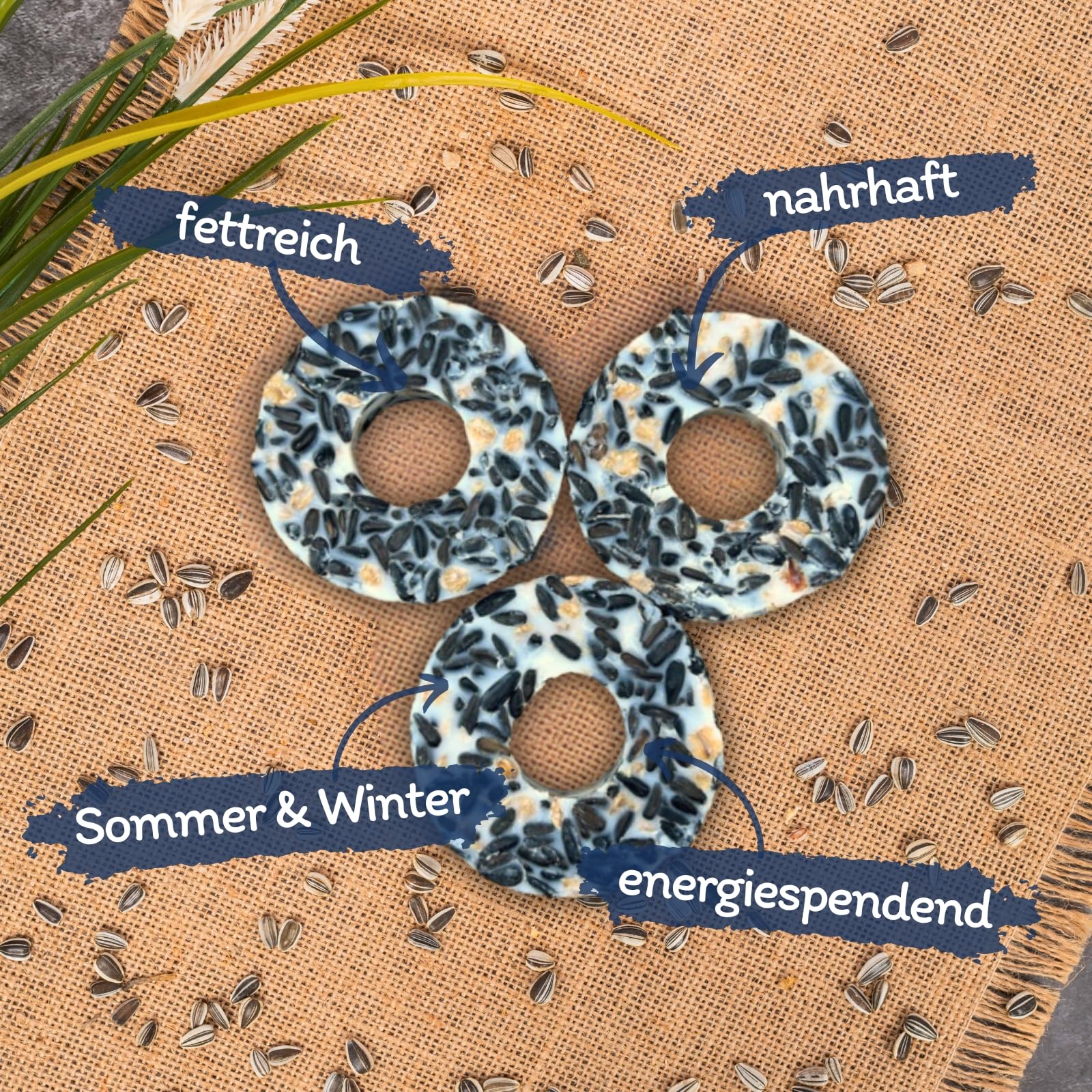 Lyra Pet® 30 x 3 STK. Energie Boost Meisenringe Fettreiches Vogelfutter | Mit nährstoffreichen Saaten & Getreiden - Energielieferant für Wildvögel - Ganzjährige Wildvogelfutter für Balkon & Terrasse