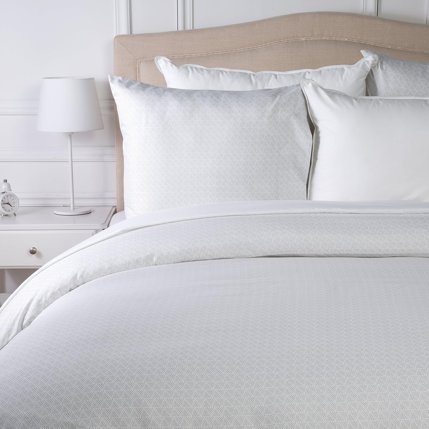 Amazon Basics texture microfibre