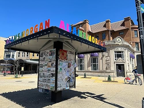 Miniatura 6 de Adventure Box - "Whodunnit", Adam's Morgan, Washington, D.C. - Caza misteriosa para múltiples jugadores de Escape Room - Juego de rompecabezas