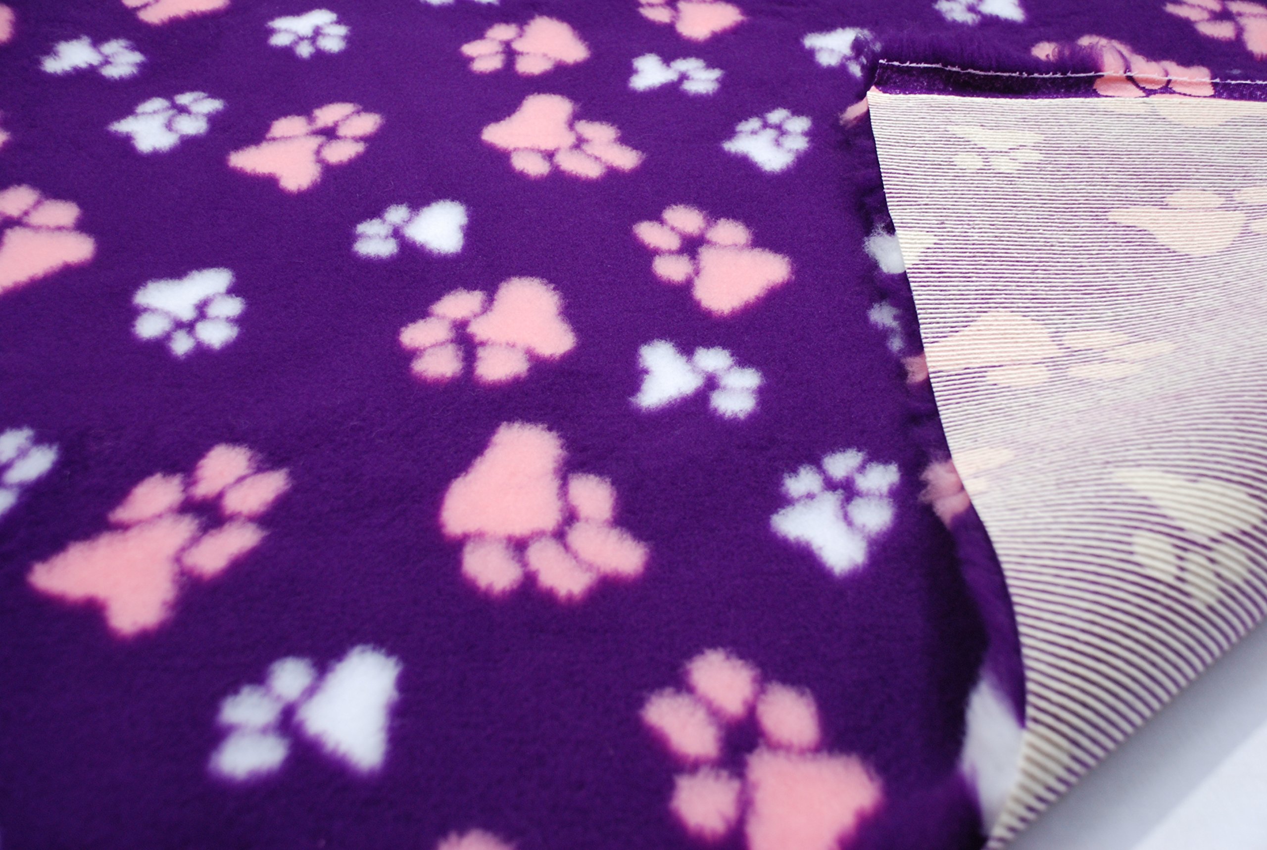 Professional Non Slip Veterinary Dog Puppy Vet Bedding LG Paws - Purple, 90cm x 75cm