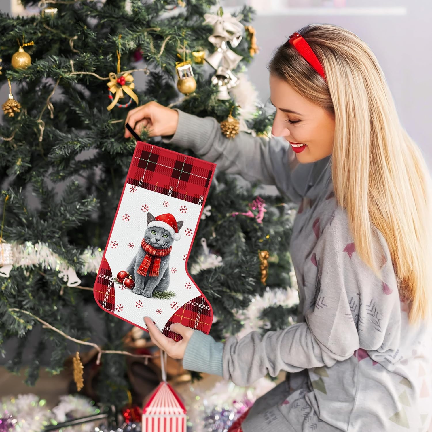 Russian Blue Cat Christmas Stockings, Russian Blue Cat Gifts for Women, Cats Xmas Holiday Gifts for Women, Cats Merry Christmas Hanging Stocking for Xmas Tree Party Vacation Decor
