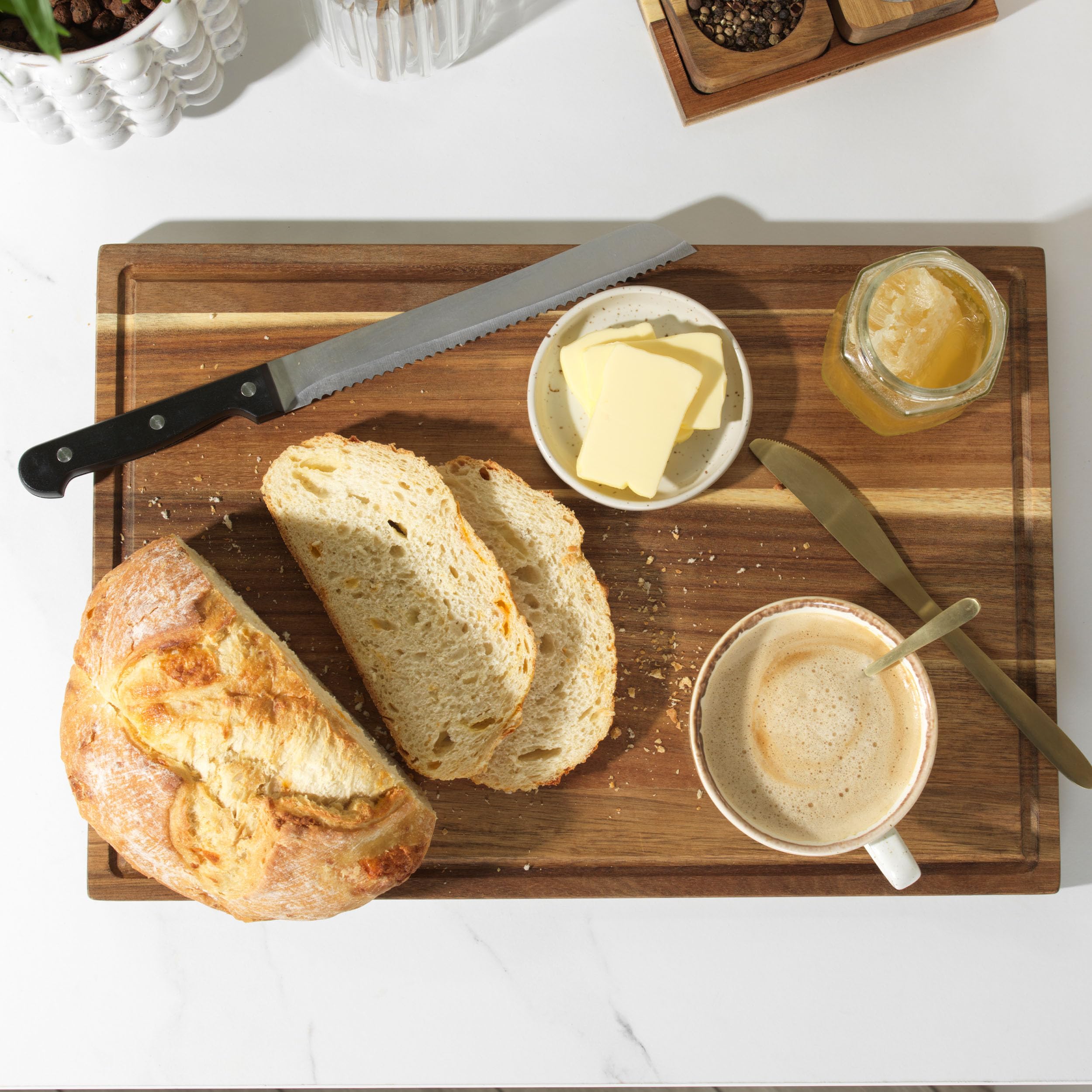 Salter BW13695EU7 Toronto Chopping Board, 44cm Cutting Board, Large Grazing/Charcuterie Board, FSC®- Certified Acacia Wood - Image 4