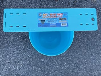 PLASTIC CUTTING BOARD BAIT/FILLET MATE FOR FILLET FISH, CUT BAIT, MEAT AT KITCHEN OR OUTDOOR, FIT ON BUCKET RIM AND SECURE. ALSO AT ANY FLAT SURFACE.