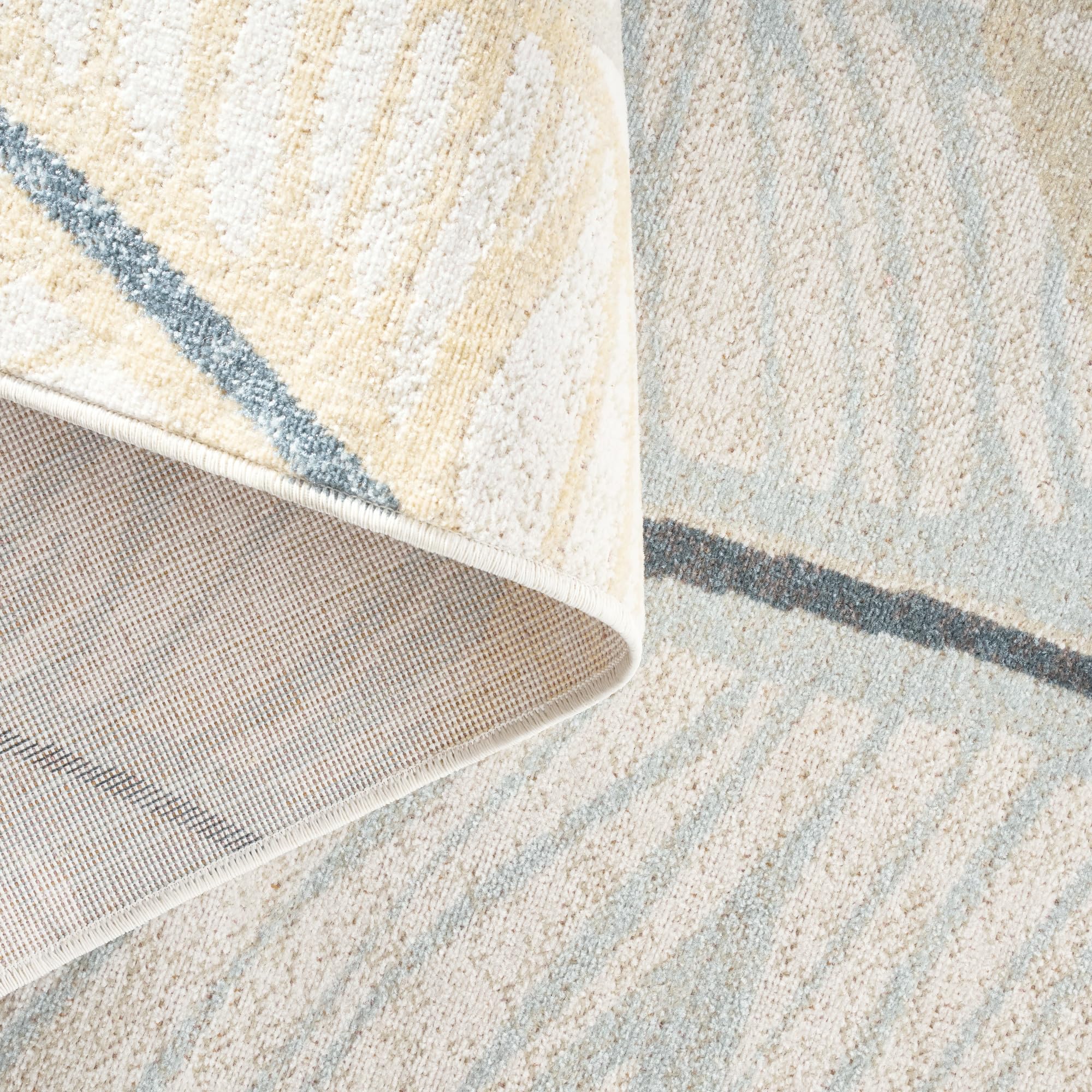 How to Keep Outdoor Rugs From Blowing Away: 4 Fixes (2026) 2 Product photo