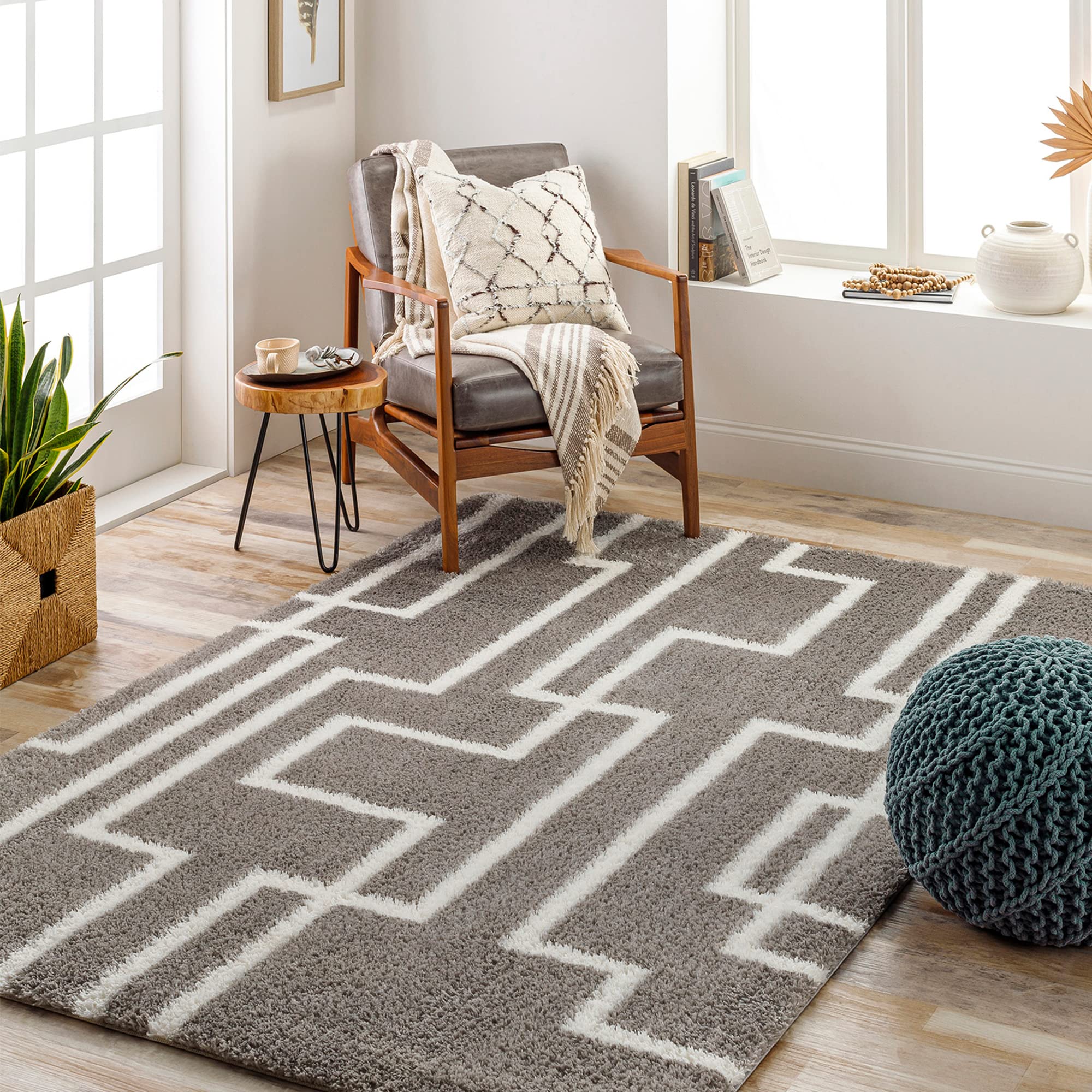 Livabliss SCARTLETT Shaggy Modern Dark Grey Plush Pile Area Rug 160 x 213 cm - Polyester/Polypropylene