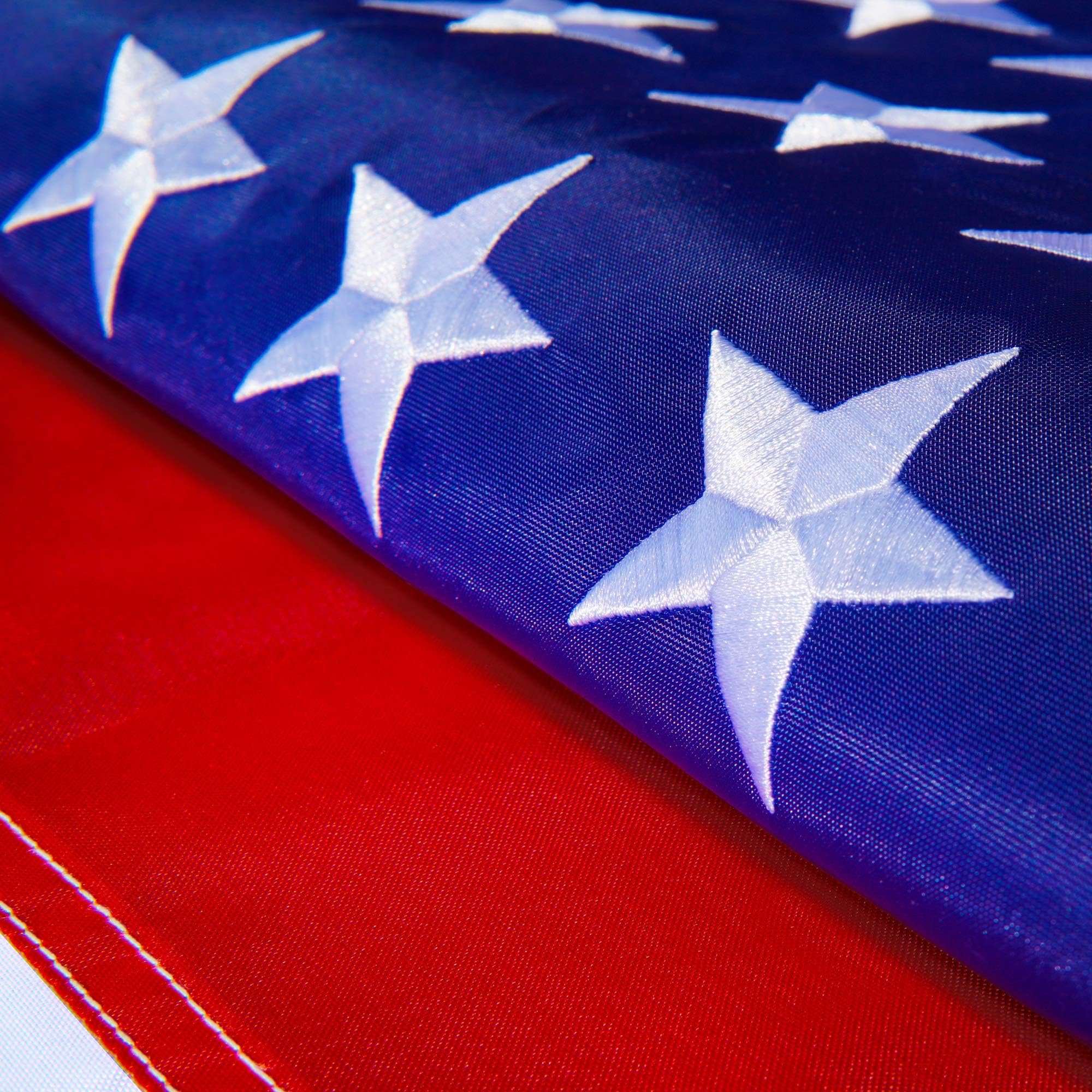 United Flags American USA US Flag Deluxe Embroidered Stars, Heavy Duty Durable Flags Built for Outdoors, Vivid Color, Sewn Stripes, Brass Grommets, Outside (4x6 FT)