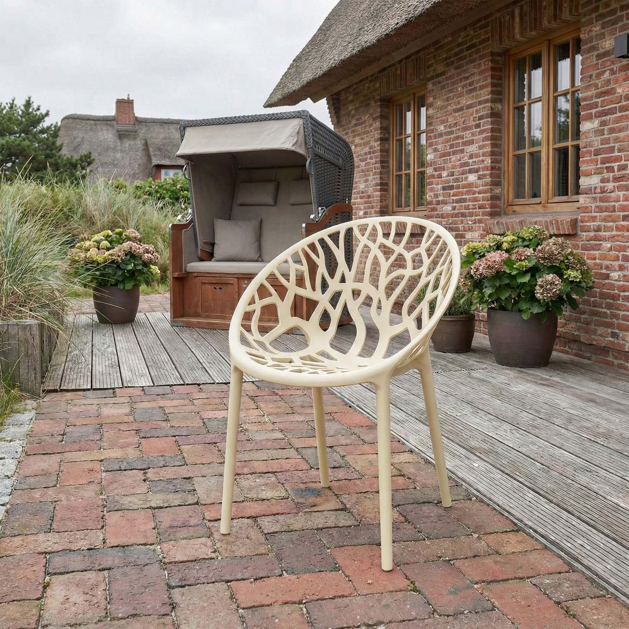 CLP Sedia da giardino Hope impilabile e resistente alle intemperie, poltroncina con schienale, plastica resistente ai raggi UV, fino a 150 kg Colore:crema