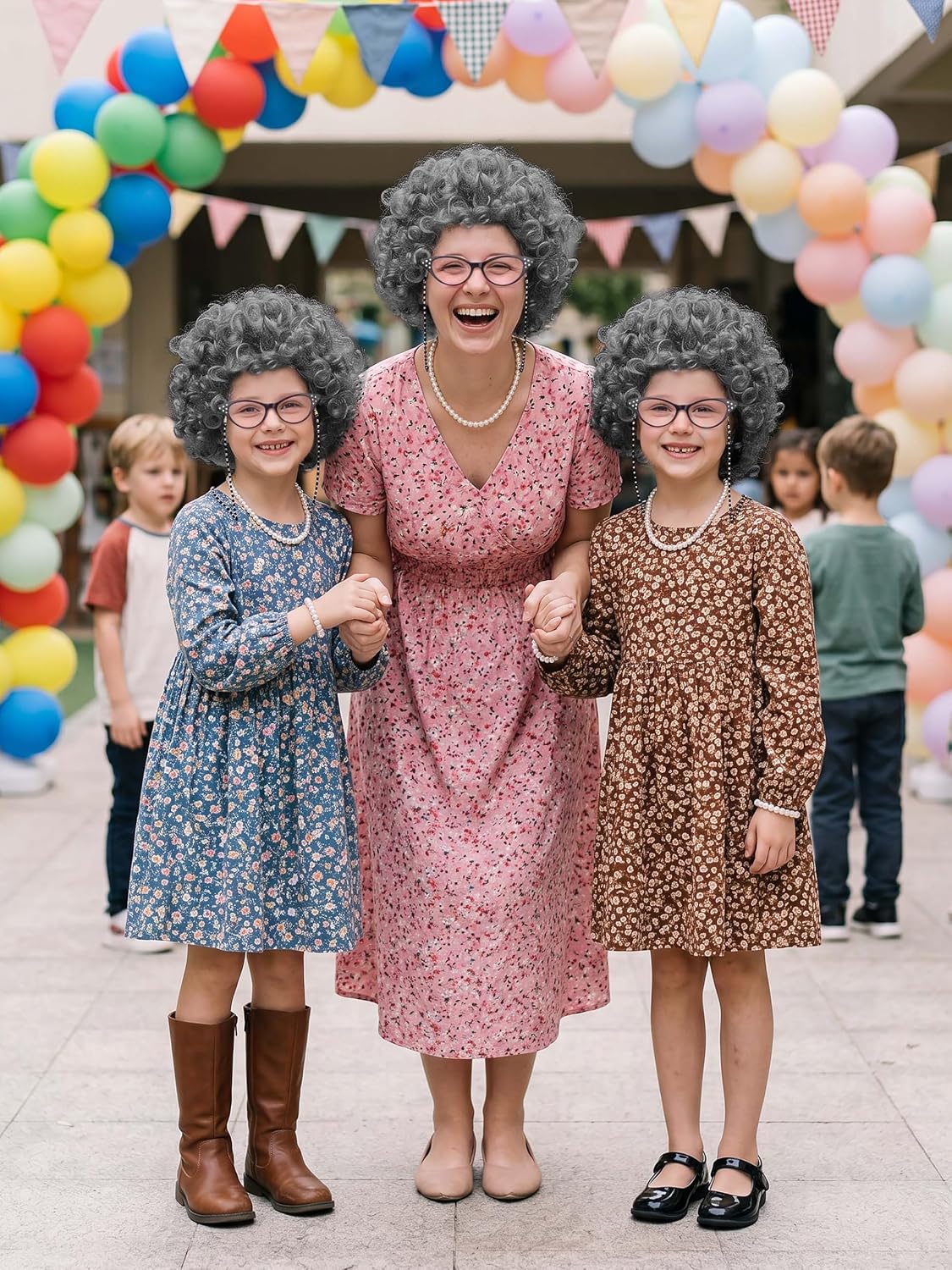 URATOT 5 Pieces Halloween Old Lady Wig Costume Set Grandma Wig Hair Rollers Glasses Chain Necklace Bracelet