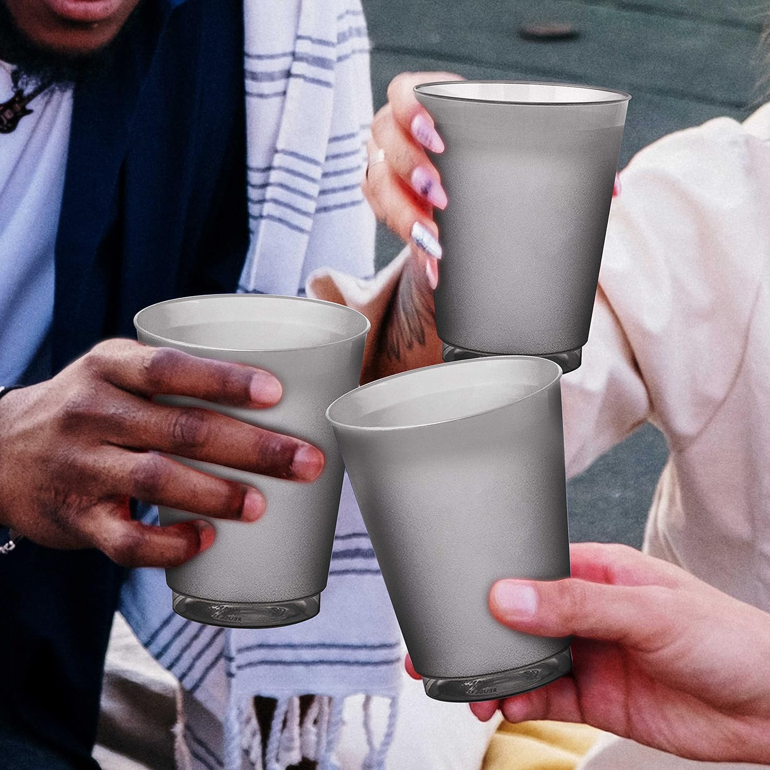 DISCOUNT PROMOS Frosted Plastic Stadium Cups, 10 pack, 16 oz. Shatterproof Flexible Reusable Party Cups - Smoke