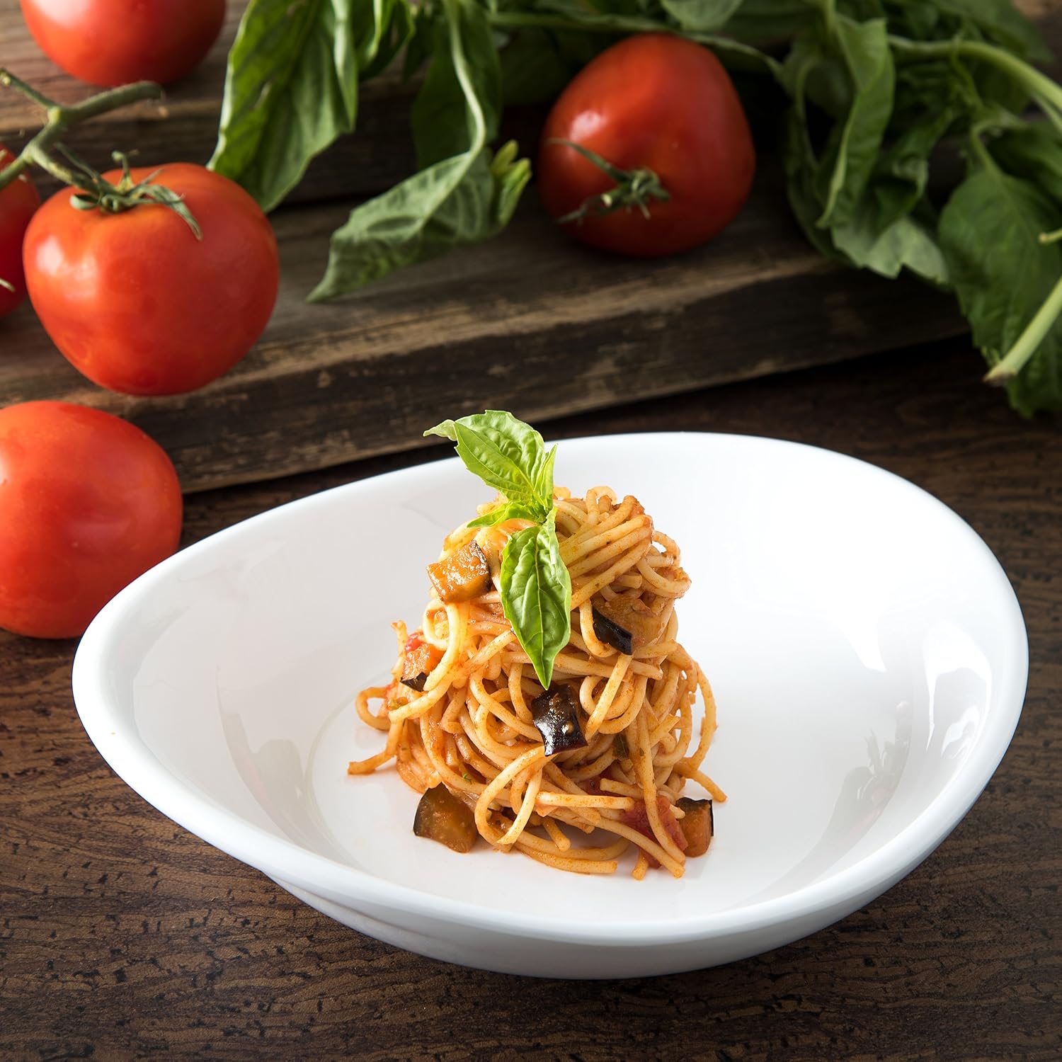Carlisle FoodService Products 9.5" Reusable Plastic Pasta Plate – White Melamine Plate – Commercial Dinnerware for Restaurants, Cafeterias, Catering image 3