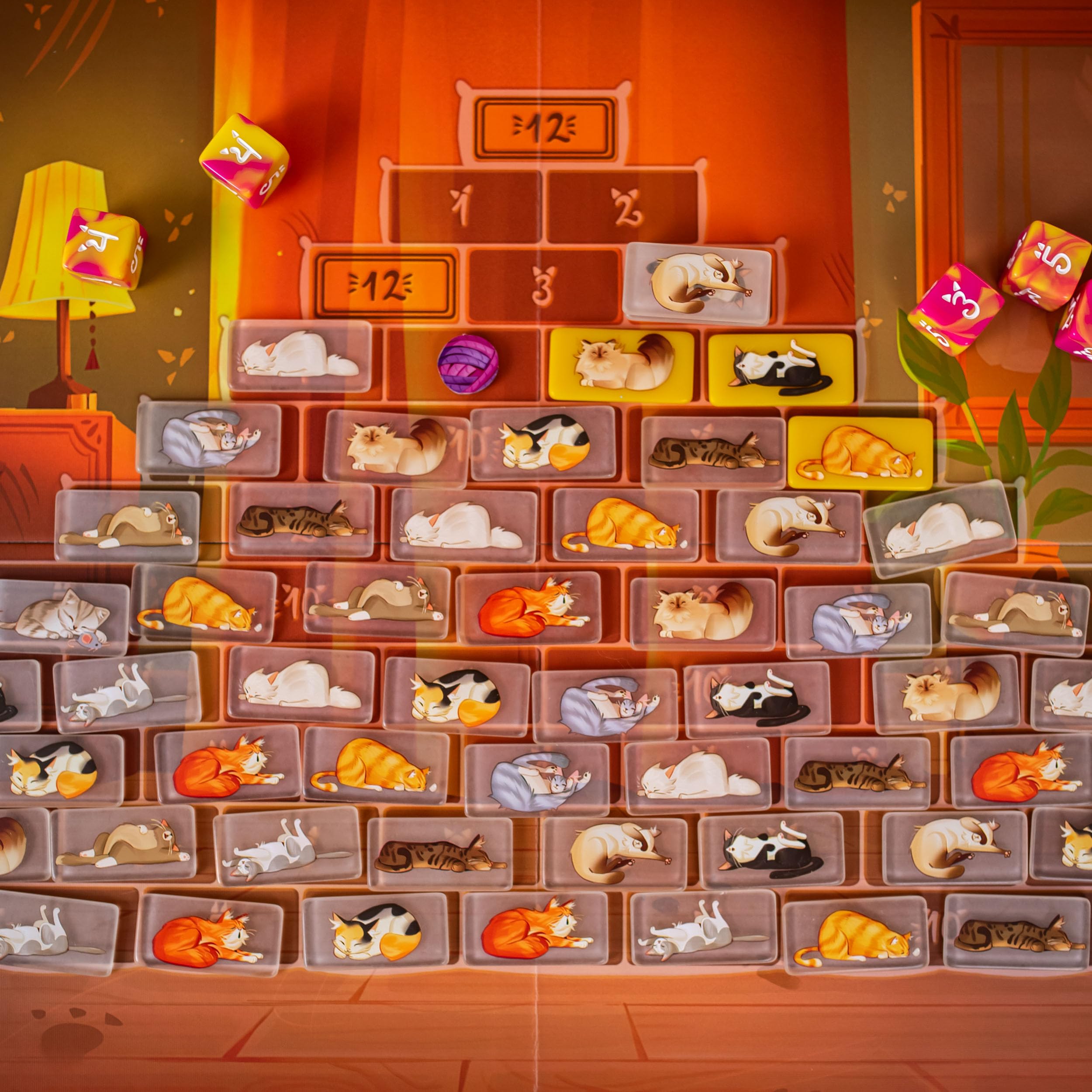 Lucky Duck Games Purrramid | Rodzinna gra strategiczna | Pomóż babci położyć kocięta do łóżka | 2-4 graczy, wiek 8+