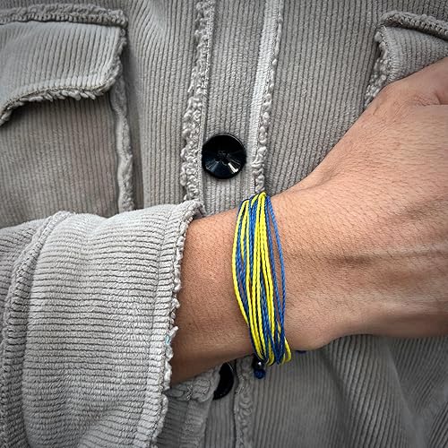 Vista 18 de Rumi Sumaq Pulseras con lazo de bandera del orgullo y el país, macramé tejida anudada a mano, cola de pez y trenzada, pulseras unisex ajustables