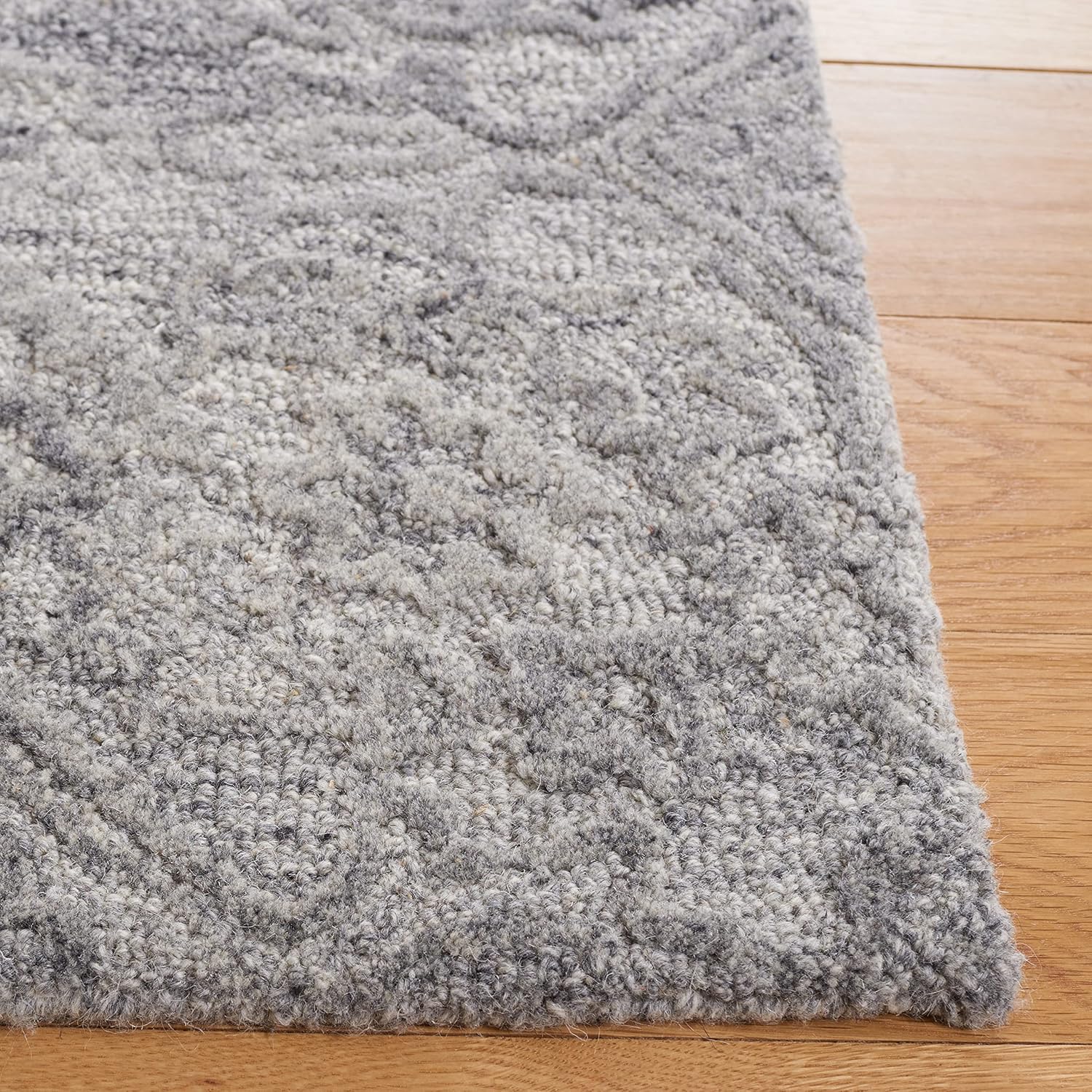 SAFAVIEH Area Rug 8x10 - Metro Collection - Large - Grey, Handmade Wool, Floral Design, Ideal for Living Room, Bedroom, Office, Dining Space (MET883F)