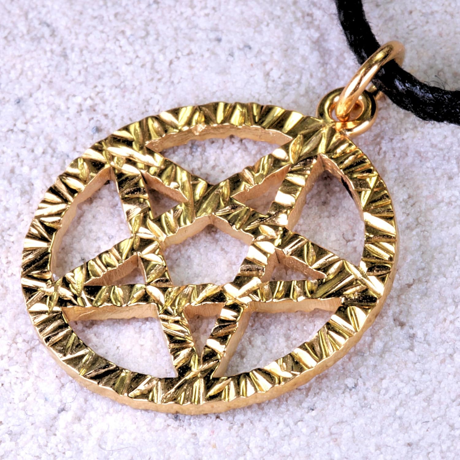 Handmade 925 Sterling Silver Jewelry Necklace – Ankh, Peace, Heart, Poly, Pentagram, Triskele, Ribbon, Unicorn, Love, Cat - Gold or Platinum Plated
