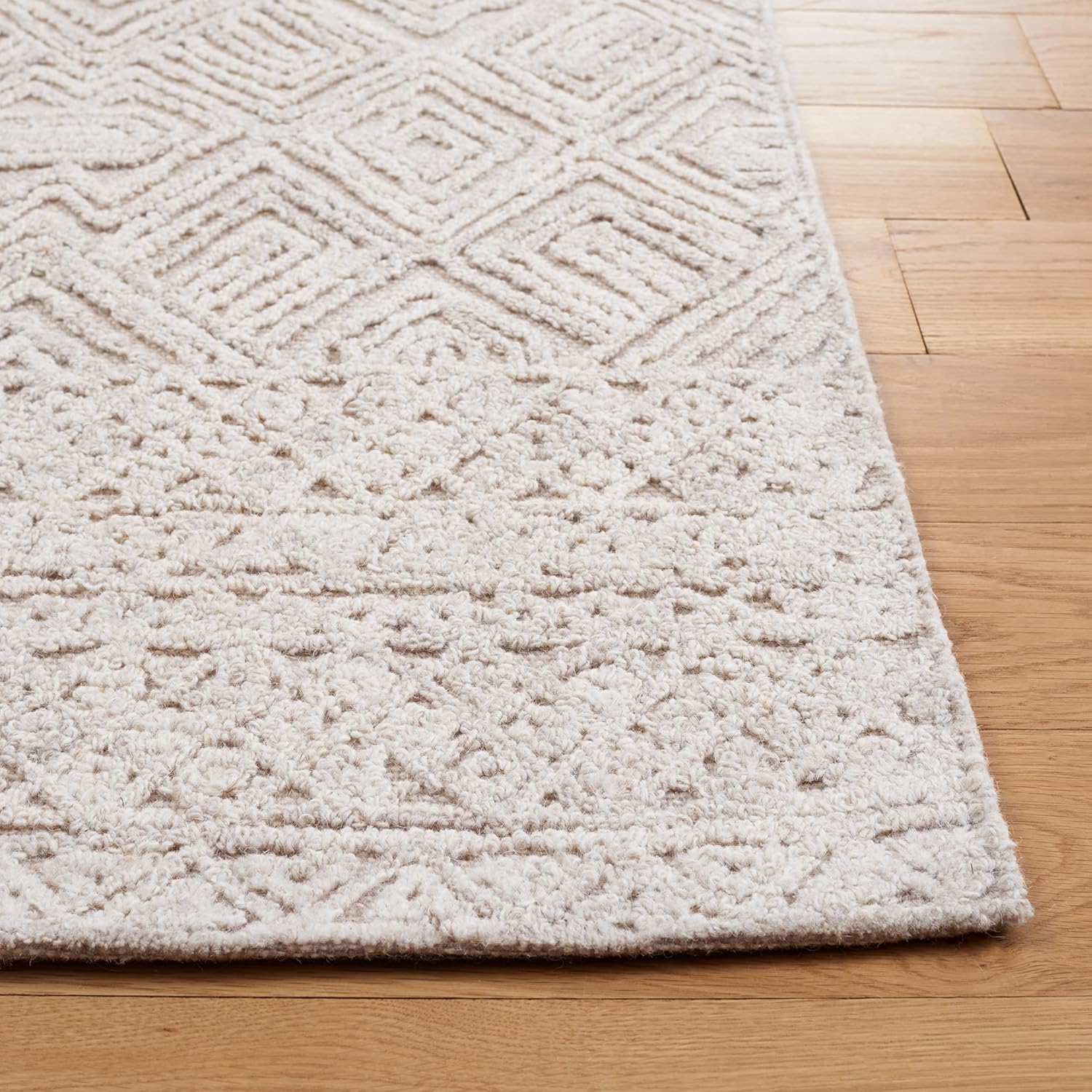 SAFAVIEH Textural Collection Runner Rug - 2'3" x 9', Beige, Handmade Wool, Ideal for High Traffic Areas in Living Room, Bedroom (TXT201B)