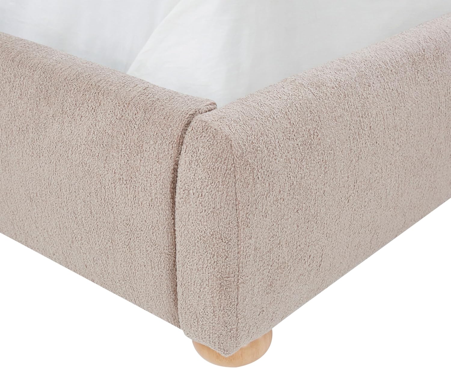 SAFAVIEH Couture Collection Beccarose Light Brown Boucle Queen Size Bed