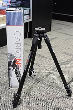 Manfrotto (Bogen)　三脚 Amazon | Manfrotto 442L - Bogen 3445 カーボン ONE ビデオ三脚