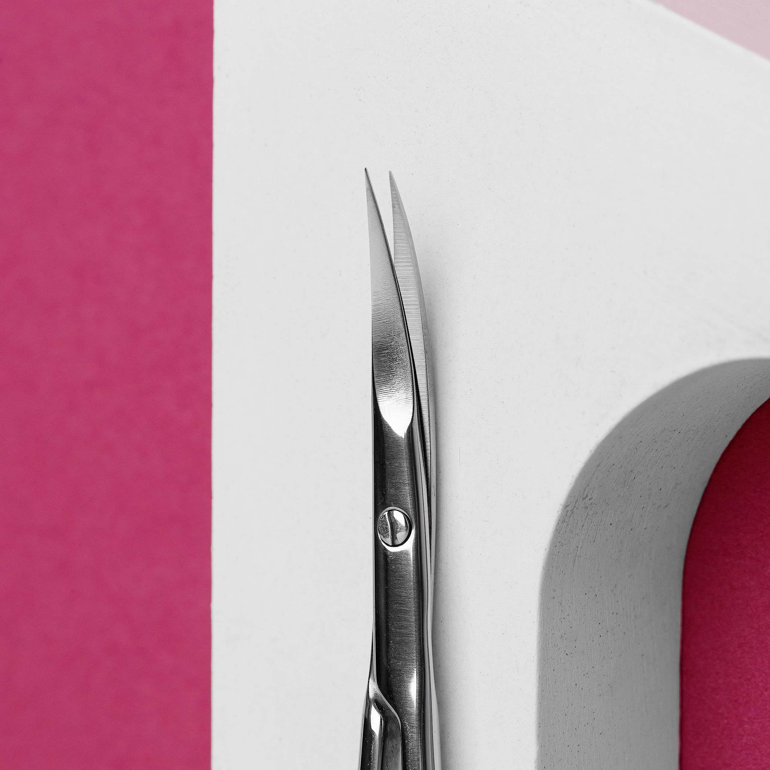 STALEKS PRO Forbici professionali per cuticole. Preciso e sicuro. Anelli ergonomici. Acciaio inossidabile. Expert SE-50/3