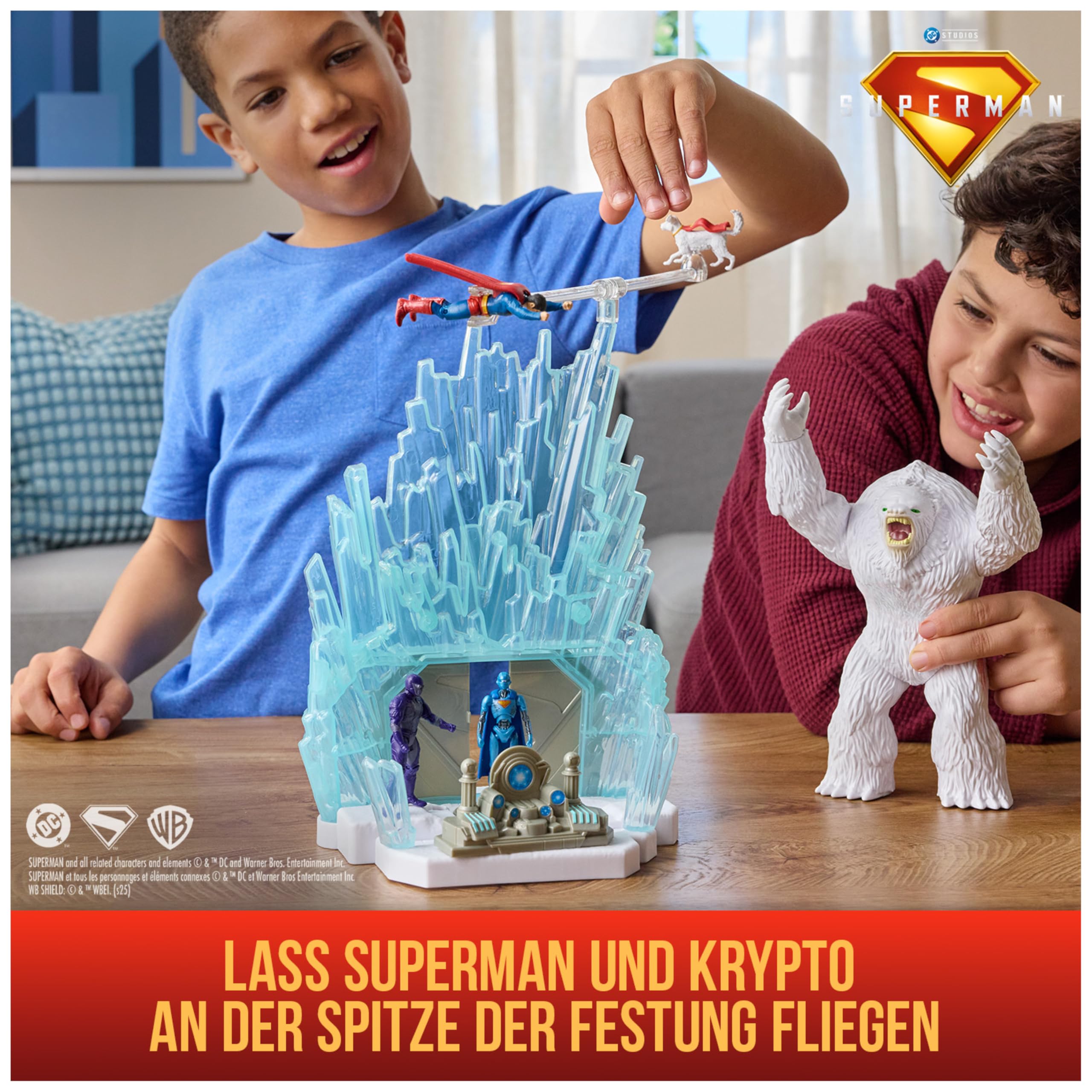 DC Comics Superman - Playset Fortress of Solitude, 33cm, with Superman and  Crypto Figure and Snow Monster, Toy for Children from 4 Years : Amazon.se:  Toys