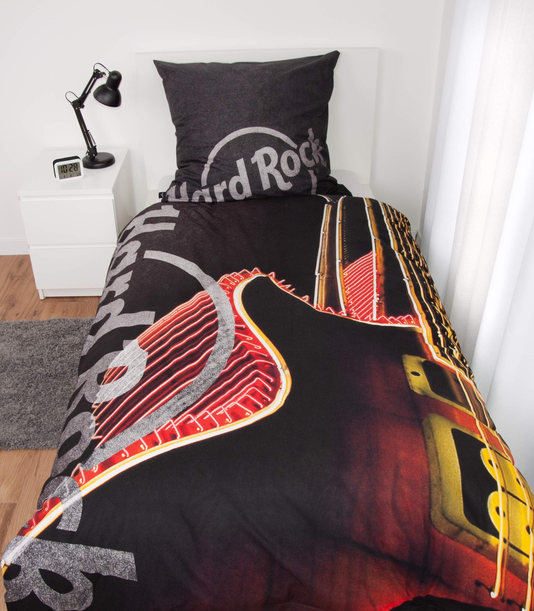 Herding HARD ROCK Bettwäsche-Set, Wendemotiv, Original Hard Rock Café Lizenz, Bettbezug 135 X 200 cm, Kopfkissenbezug 80 x 80 cm, Baumwolle/Renforcé, Grau