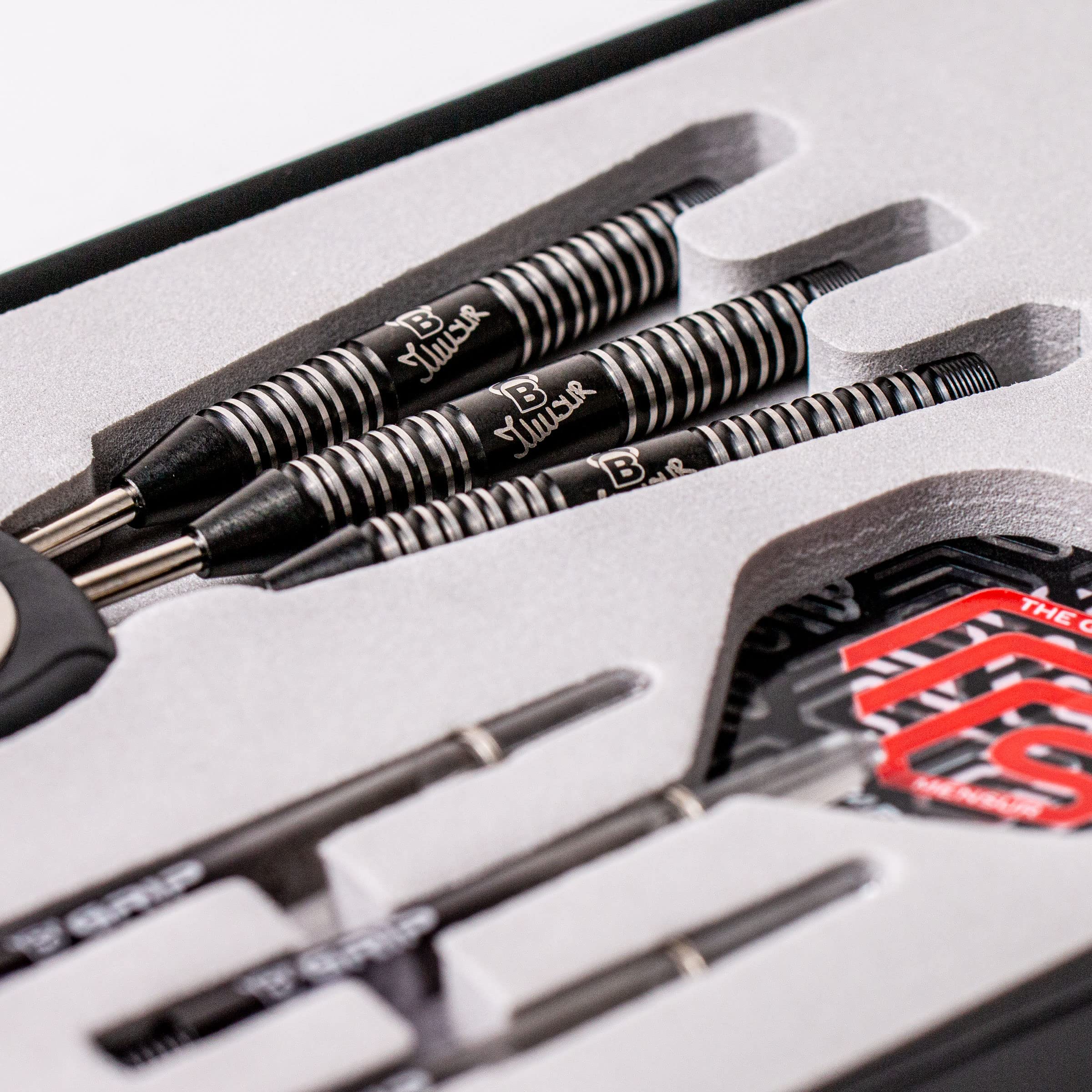 ダーツ Bull`s Champions Mensur Suljovic 23g Bulls Mensur Suljovic G3 Dart 23g, Steel Darts - Amazon Canada
